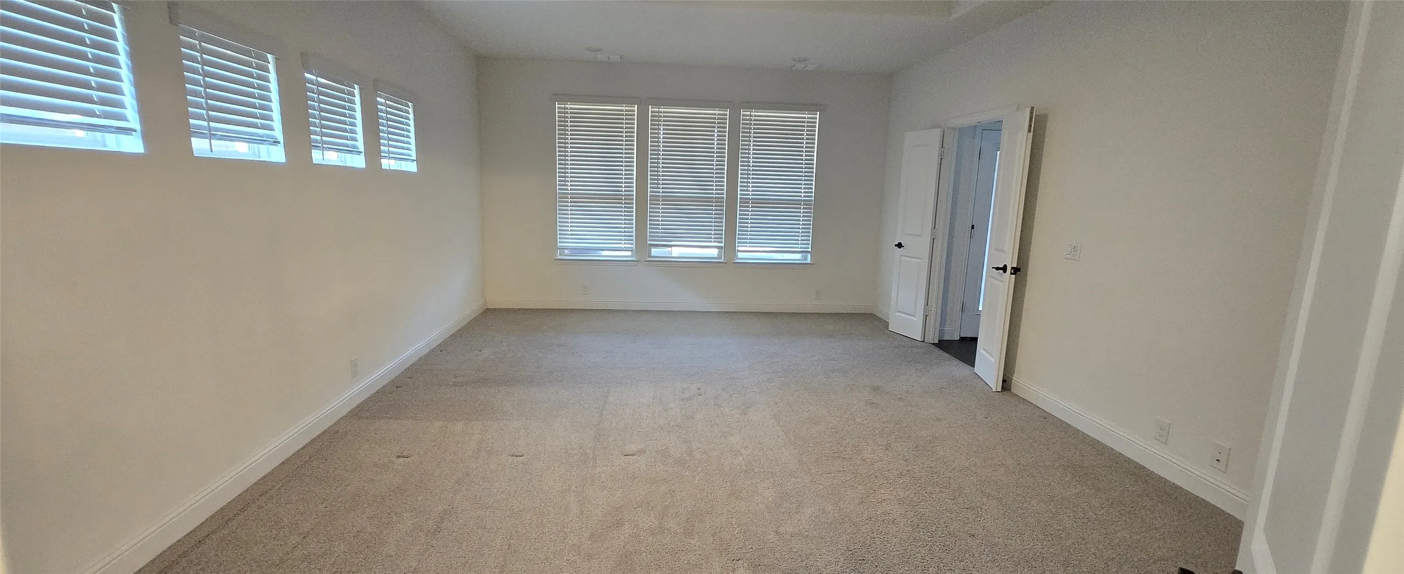 Single Family Residence For Rent in Tarrant County , 9104 Rock Nettle Drive, Fort Worth, Texas 76131, 4 Bedroom, 4 Bathroom, 2 Garage spaces, 3,055 Sqft, built in 2023, mls#21397215, Real Estate Agent in Fort Worth, Homes For Rent in Tarrant county, Homes For Rent in Fort Worth, Realtor in Fort Worth Texas, Real Estate Brokerage Independent Realty Texas, Luminita Cordes Realtor