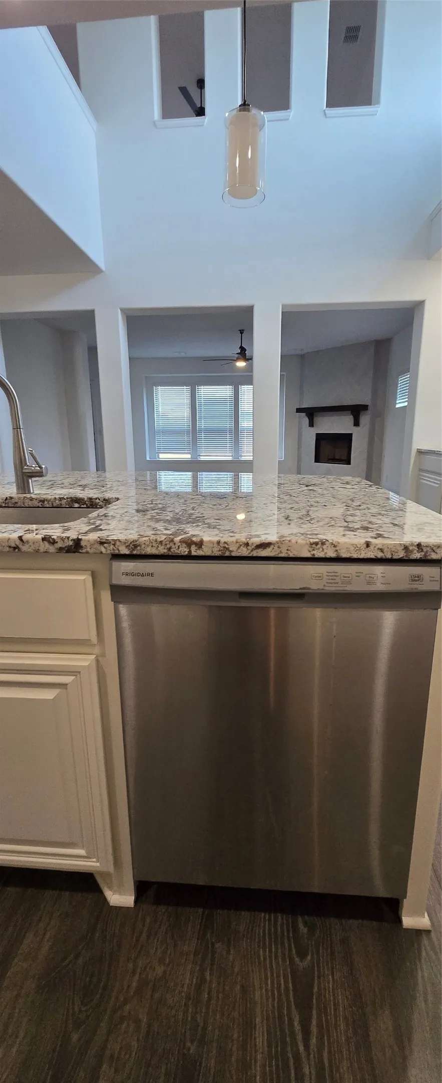 Single Family Residence For Rent in Tarrant County , 9104 Rock Nettle Drive, Fort Worth, Texas 76131, 4 Bedroom, 4 Bathroom, 2 Garage spaces, 3,055 Sqft, built in 2023, mls#21397215, Real Estate Agent in Fort Worth, Homes For Rent in Tarrant county, Homes For Rent in Fort Worth, Realtor in Fort Worth Texas, Real Estate Brokerage Independent Realty Texas, Luminita Cordes Realtor