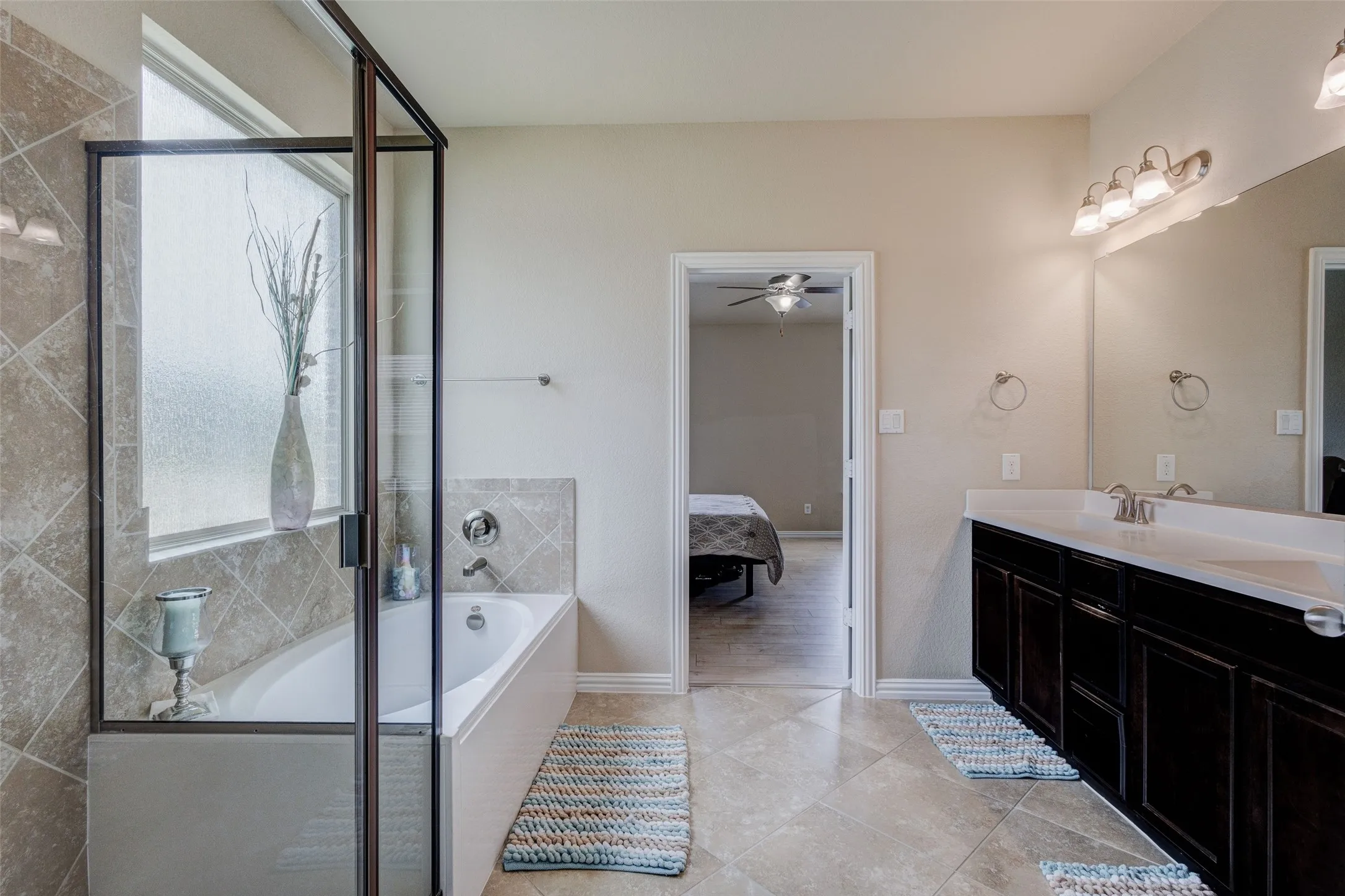 Single Family Residence For Sale in Rockwall County , 442 George Drive, Fate, Texas 75189, 5 Bedroom, 4 Bathroom, 2 Garage spaces, 3,463 Sqft, built in 2018, mls#21397154, Real Estate Agent in Fate, Homes For Sale in Rockwall county, Homes For Sale in Fate, Realtor in Fate Texas, Real Estate Brokerage Independent Realty Texas, Luminita Cordes Realtor