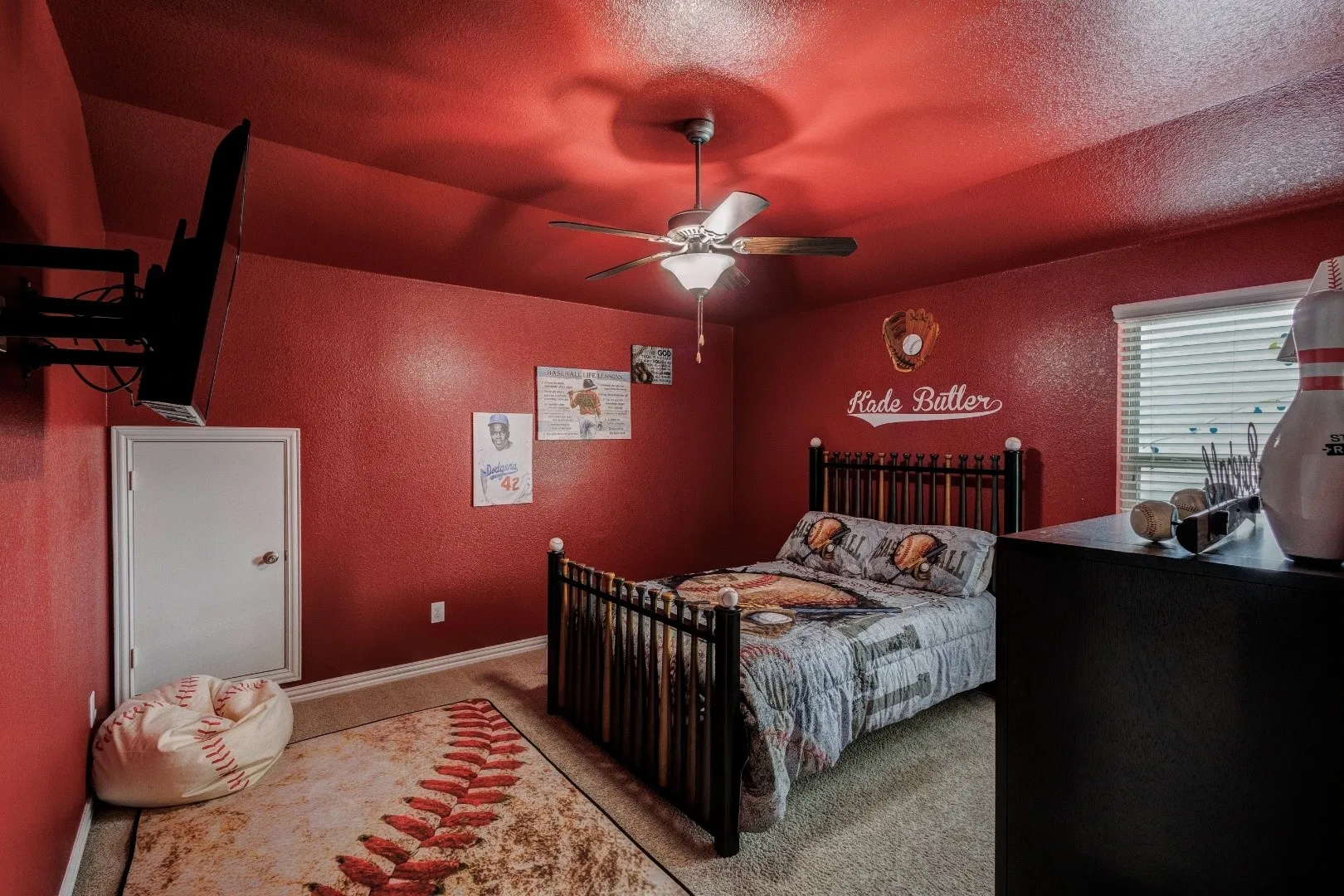 Single Family Residence For Sale in Rockwall County , 442 George Drive, Fate, Texas 75189, 5 Bedroom, 4 Bathroom, 2 Garage spaces, 3,463 Sqft, built in 2018, mls#21397154, Real Estate Agent in Fate, Homes For Sale in Rockwall county, Homes For Sale in Fate, Realtor in Fate Texas, Real Estate Brokerage Independent Realty Texas, Luminita Cordes Realtor