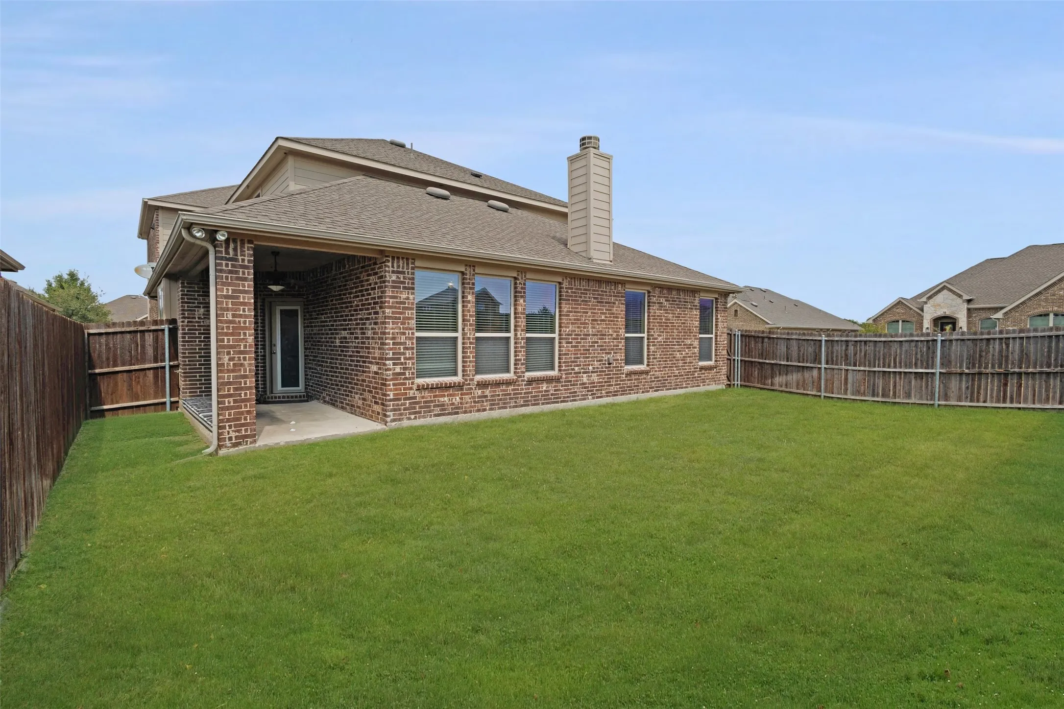 Single Family Residence For Sale in Rockwall County , 442 George Drive, Fate, Texas 75189, 5 Bedroom, 4 Bathroom, 2 Garage spaces, 3,463 Sqft, built in 2018, mls#21397154, Real Estate Agent in Fate, Homes For Sale in Rockwall county, Homes For Sale in Fate, Realtor in Fate Texas, Real Estate Brokerage Independent Realty Texas, Luminita Cordes Realtor