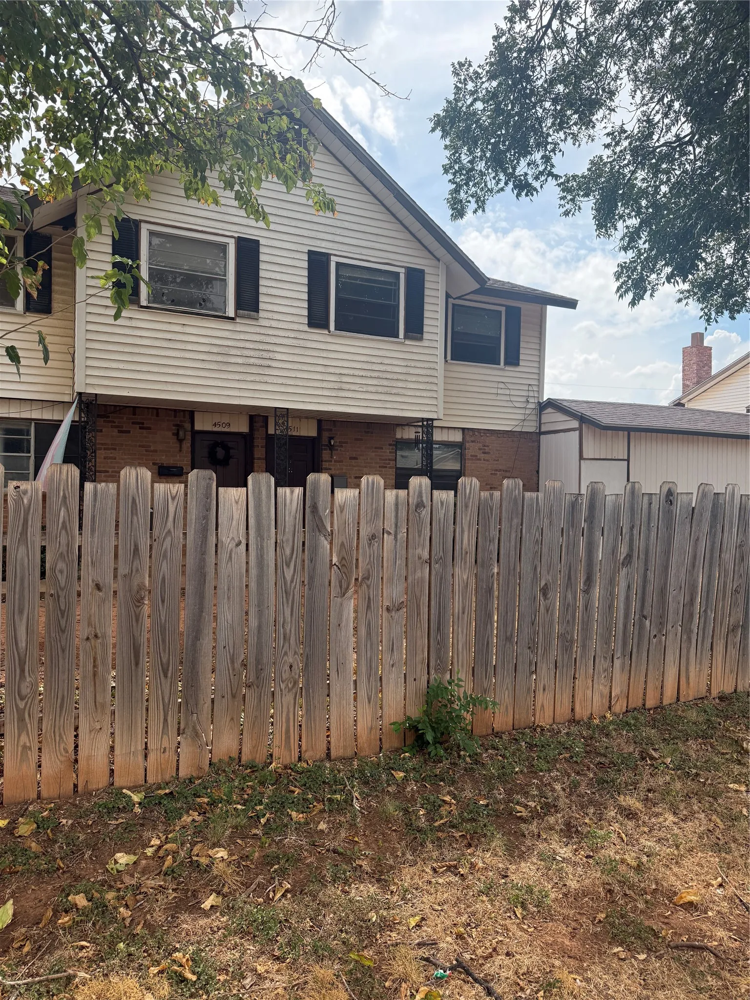 Condominium For Sale in Taylor County , 4511 N 2nd Street, Abilene, Texas 79603, 2 Bedroom, 2 Bathroom, 1 Garage spaces, 1,760 Sqft, built in 1964, mls#21396991, Real Estate Agent in Abilene, Homes For Sale in Taylor county, Homes For Sale in Abilene, Realtor in Abilene Texas, Real Estate Brokerage Independent Realty Texas, Luminita Cordes Realtor