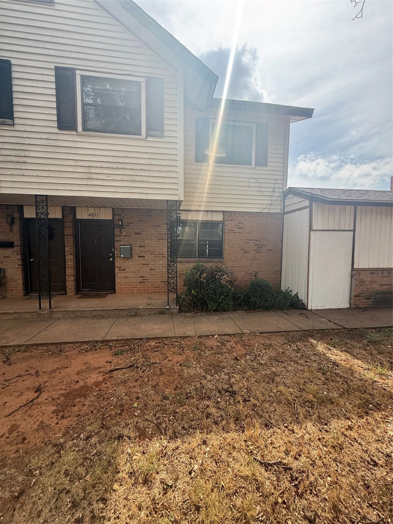 Condominium For Sale in Taylor County , 4511 N 2nd Street, Abilene, Texas 79603, 2 Bedroom, 2 Bathroom, 1 Garage spaces, 1,760 Sqft, built in 1964, mls#21396991, Real Estate Agent in Abilene, Homes For Sale in Taylor county, Homes For Sale in Abilene, Realtor in Abilene Texas, Real Estate Brokerage Independent Realty Texas, Luminita Cordes Realtor