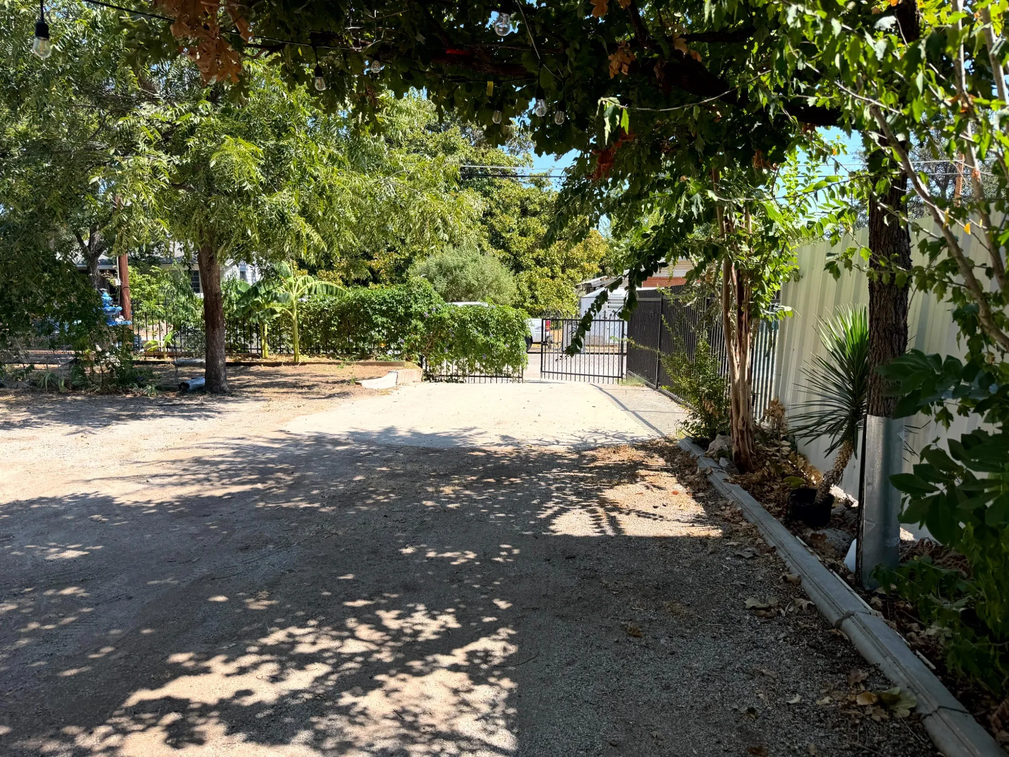 Unimproved Land For Sale in Tarrant County , 420 Sunset Lane, Fort Worth, Texas 76114, 0, 0, Garage spaces, 0 Sqft, built in 0, mls#21394331, Real Estate Agent in Fort Worth, Homes For Sale in Tarrant county, Homes For Sale in Fort Worth, Realtor in Fort Worth Texas, Real Estate Brokerage Independent Realty Texas, Luminita Cordes Realtor