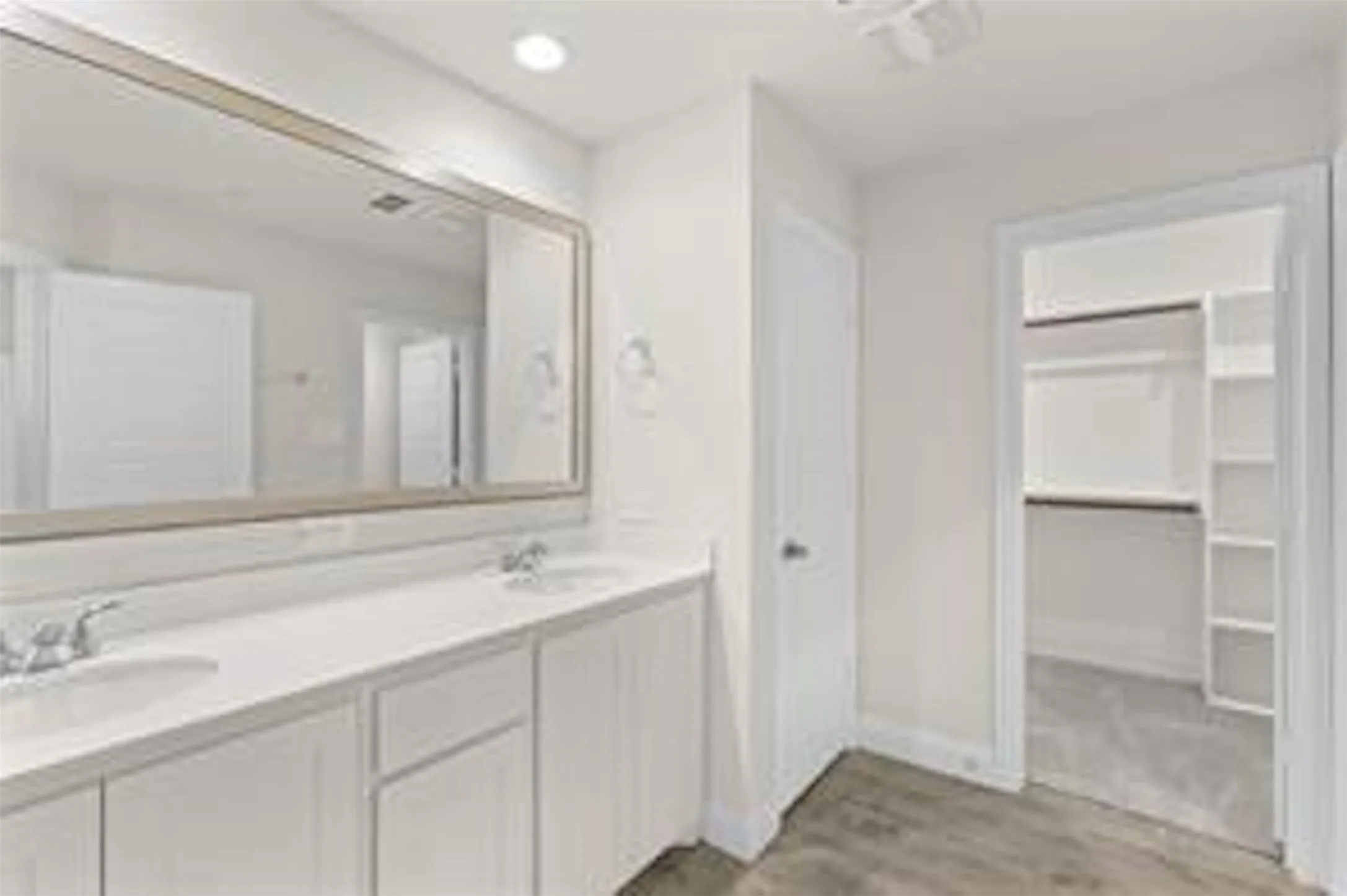 Townhouse For Rent in Tarrant County , 6084 Bursey Road, Watauga, Texas 76148, 3 Bedroom, 3 Bathroom, 2 Garage spaces, 1,613 Sqft, built in 2024, mls#21394278, Real Estate Agent in Watauga, Homes For Rent in Tarrant county, Homes For Rent in Watauga, Realtor in Watauga Texas, Real Estate Brokerage Independent Realty Texas, Luminita Cordes Realtor