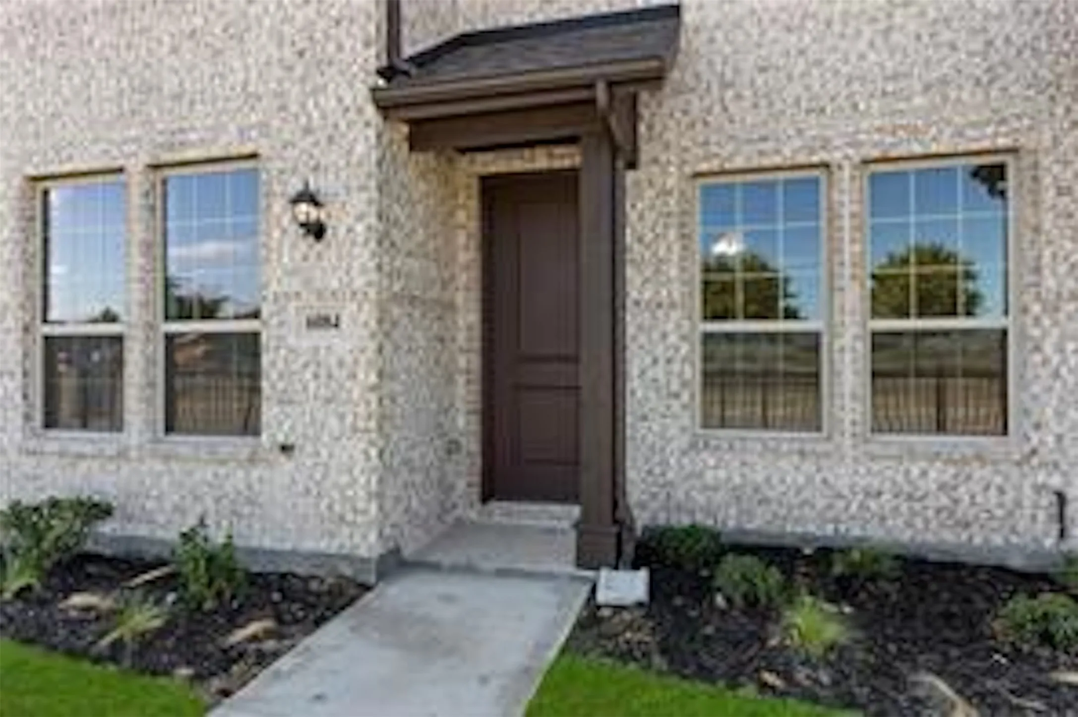 Townhouse For Rent in Tarrant County , 6084 Bursey Road, Watauga, Texas 76148, 3 Bedroom, 3 Bathroom, 2 Garage spaces, 1,613 Sqft, built in 2024, mls#21394278, Real Estate Agent in Watauga, Homes For Rent in Tarrant county, Homes For Rent in Watauga, Realtor in Watauga Texas, Real Estate Brokerage Independent Realty Texas, Luminita Cordes Realtor
