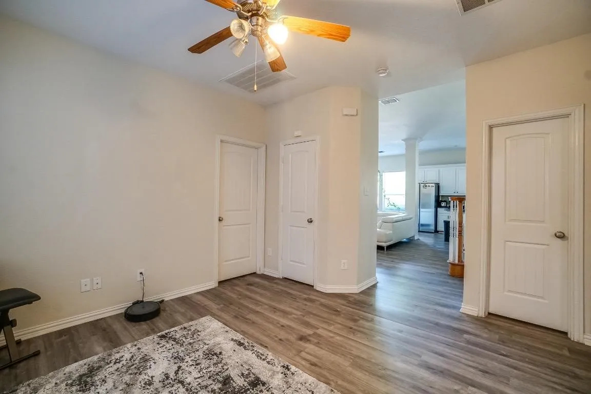 Single Family Residence For Rent in Collin County , 7721 Glenwood Springs Lane, Mc Kinney, Texas 75070, 3 Bedroom, 3 Bathroom, 2 Garage spaces, 3,629 Sqft, built in 2006, mls#21397219, Real Estate Agent in Mc Kinney, Homes For Rent in Collin county, Homes For Rent in Mc Kinney, Realtor in Mc Kinney Texas, Real Estate Brokerage Independent Realty Texas, Luminita Cordes Realtor
