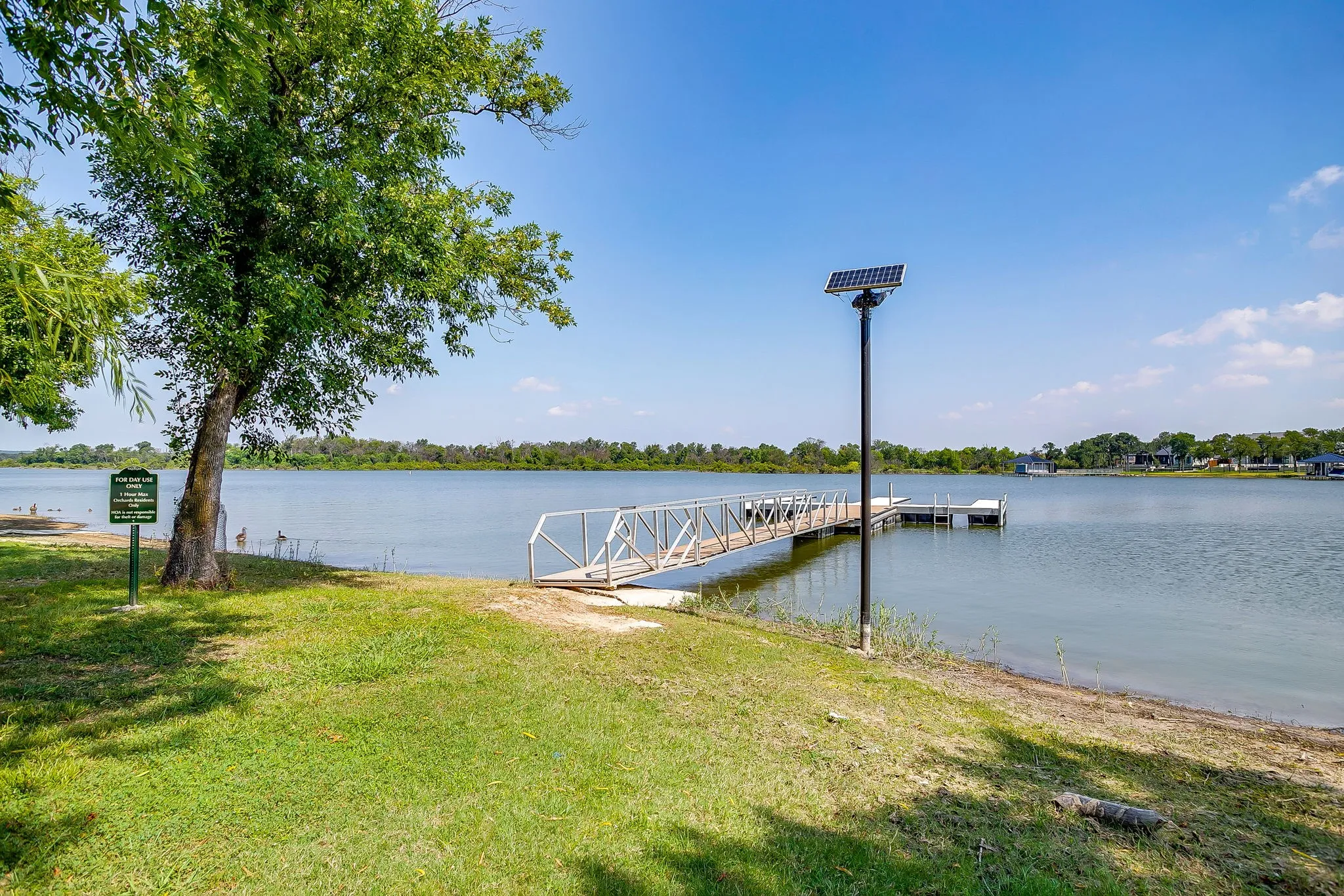 Single Family Residence For Sale in Tarrant County , 6251 Paper Shell Way, Fort Worth, Texas 76179, 5 Bedroom, 4 Bathroom, 3 Garage spaces, 4,357 Sqft, built in 2007, mls#21395305, Real Estate Agent in Fort Worth, Homes For Sale in Tarrant county, Homes For Sale in Fort Worth, Realtor in Fort Worth Texas, Real Estate Brokerage Independent Realty Texas, Luminita Cordes Realtor