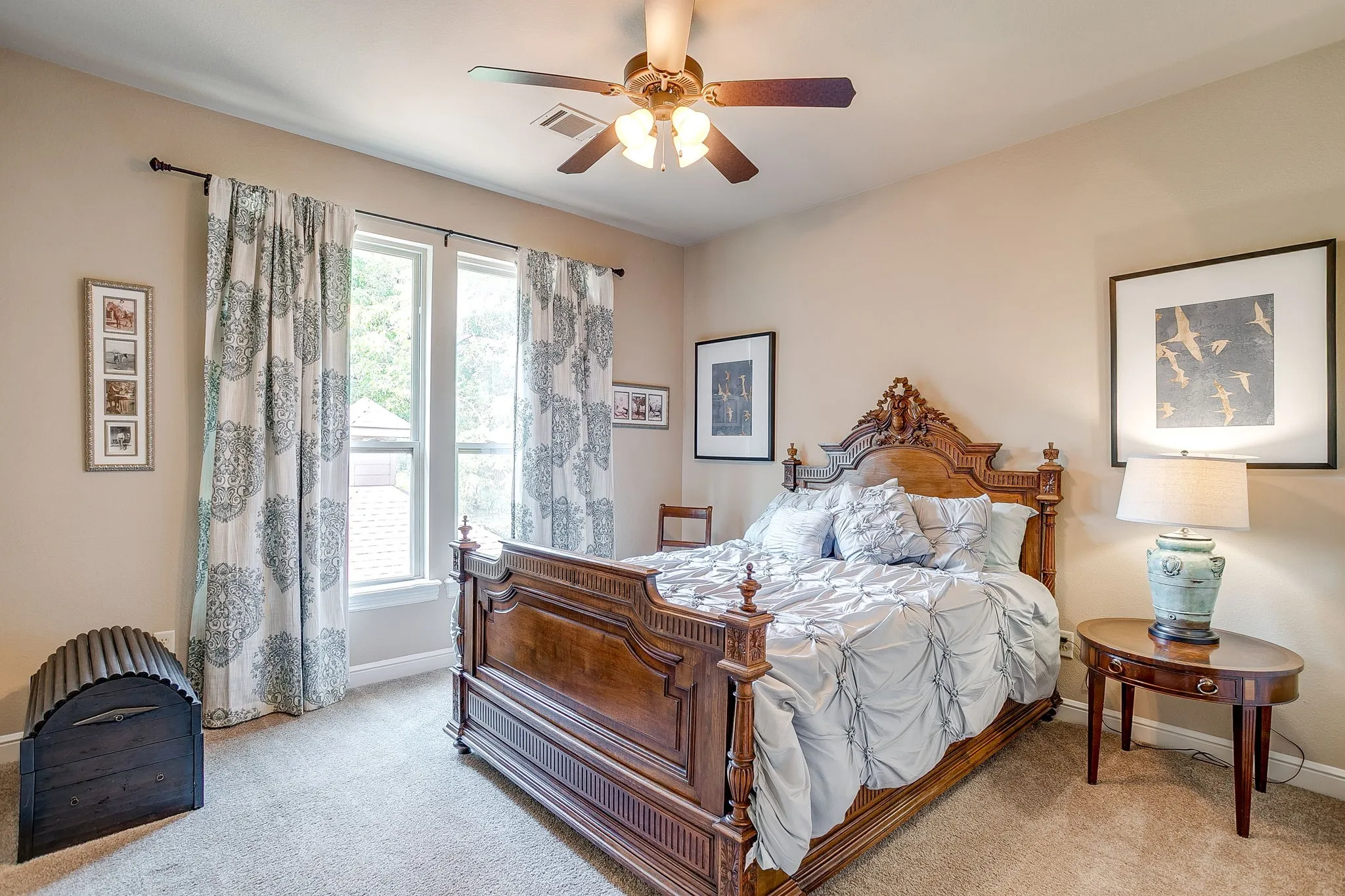 Single Family Residence For Sale in Tarrant County , 6251 Paper Shell Way, Fort Worth, Texas 76179, 5 Bedroom, 4 Bathroom, 3 Garage spaces, 4,357 Sqft, built in 2007, mls#21395305, Real Estate Agent in Fort Worth, Homes For Sale in Tarrant county, Homes For Sale in Fort Worth, Realtor in Fort Worth Texas, Real Estate Brokerage Independent Realty Texas, Luminita Cordes Realtor