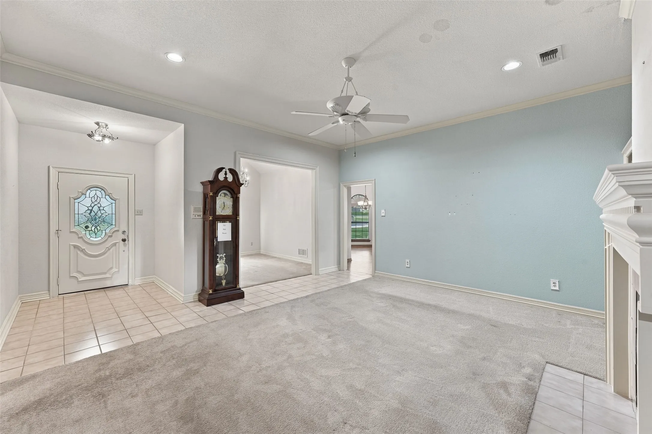 Single Family Residence For Sale in Dallas County , 1525 Nettleton Drive, De Soto, Texas 75115, 3 Bedroom, 3 Bathroom, 2 Garage spaces, 2,336 Sqft, built in 1987, mls#21396947, Real Estate Agent in De Soto, Homes For Sale in Dallas county, Homes For Sale in De Soto, Realtor in De Soto Texas, Real Estate Brokerage Independent Realty Texas, Luminita Cordes Realtor