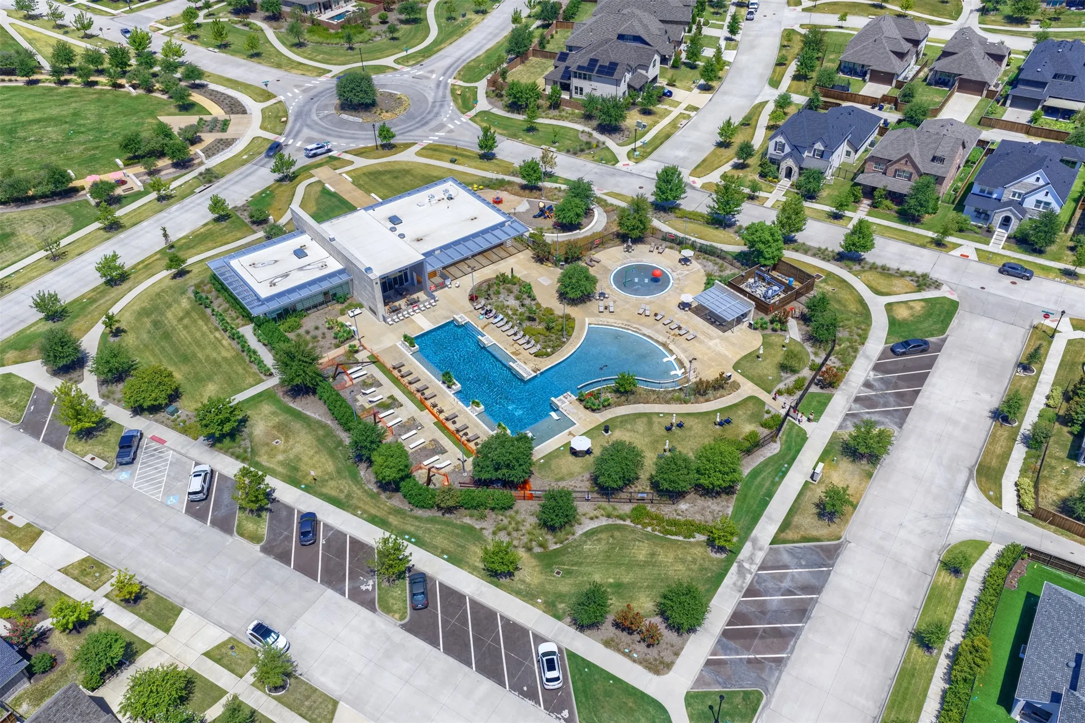 Single Family Residence For Rent in Denton County , 15688 Tea Tree Road, Frisco, Texas 75033, 5 Bedroom, 4 Bathroom, 2 Garage spaces, 3,470 Sqft, built in 2020, mls#21397225, Real Estate Agent in Frisco, Homes For Rent in Denton county, Homes For Rent in Frisco, Realtor in Frisco Texas, Real Estate Brokerage Independent Realty Texas, Luminita Cordes Realtor