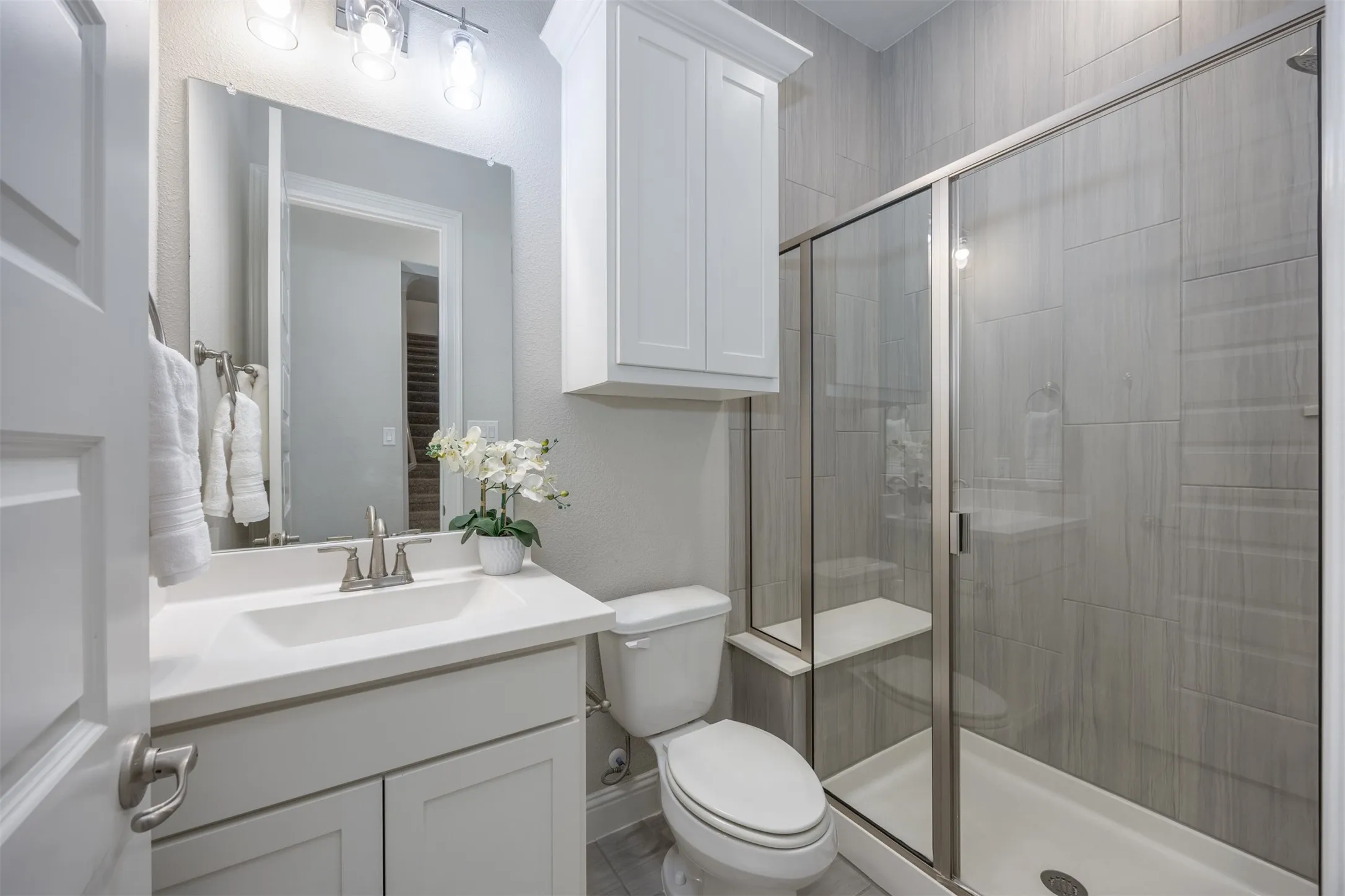 Single Family Residence For Rent in Denton County , 15688 Tea Tree Road, Frisco, Texas 75033, 5 Bedroom, 4 Bathroom, 2 Garage spaces, 3,470 Sqft, built in 2020, mls#21397225, Real Estate Agent in Frisco, Homes For Rent in Denton county, Homes For Rent in Frisco, Realtor in Frisco Texas, Real Estate Brokerage Independent Realty Texas, Luminita Cordes Realtor