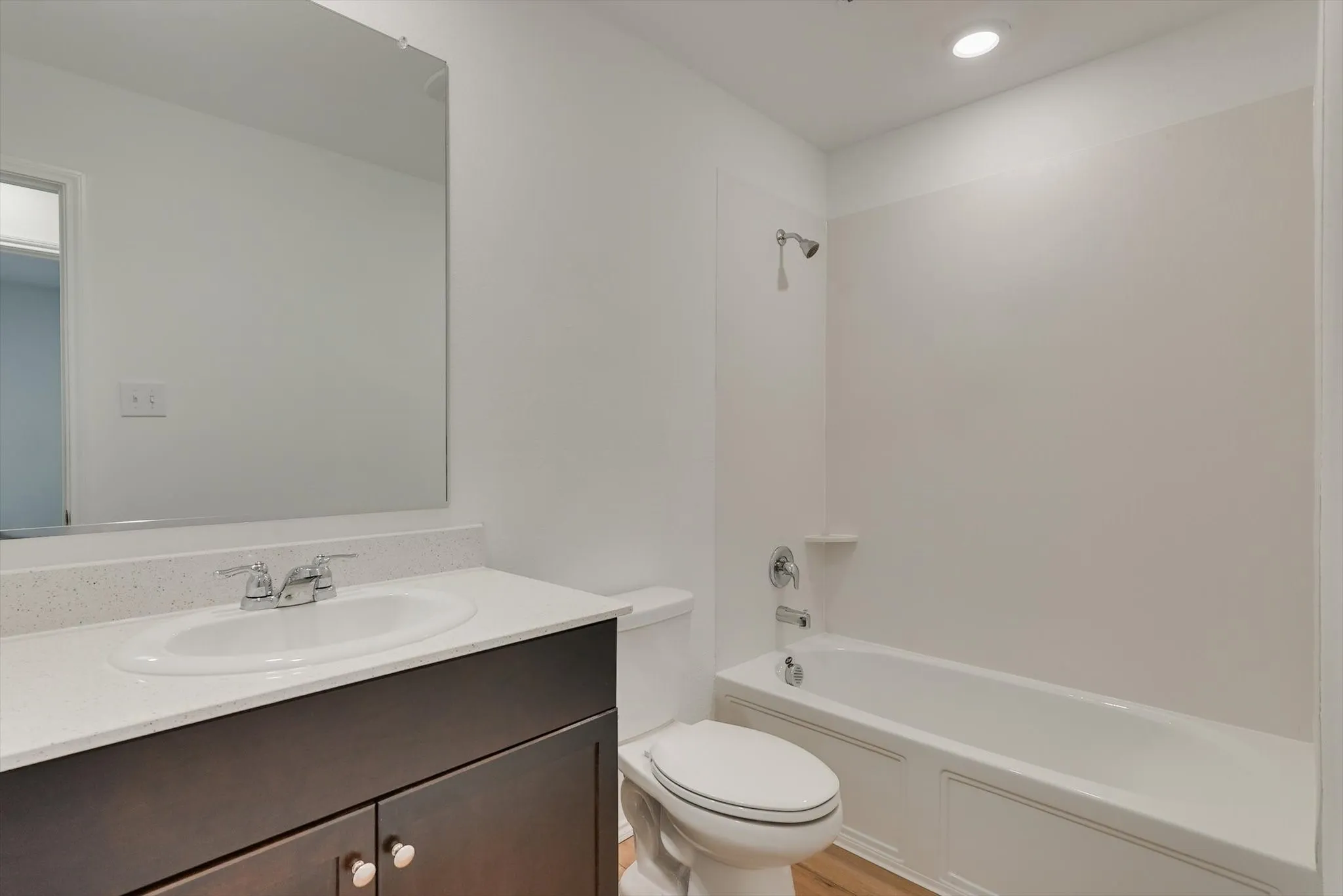 Single Family Residence For Rent in Collin County , 409 Laurenbrooke Drive, Anna, Texas 75409, 3 Bedroom, 2 Bathroom, 2 Garage spaces, 1,302 Sqft, built in 2021, mls#21397227, Real Estate Agent in Anna, Homes For Rent in Collin county, Homes For Rent in Anna, Realtor in Anna Texas, Real Estate Brokerage Independent Realty Texas, Luminita Cordes Realtor