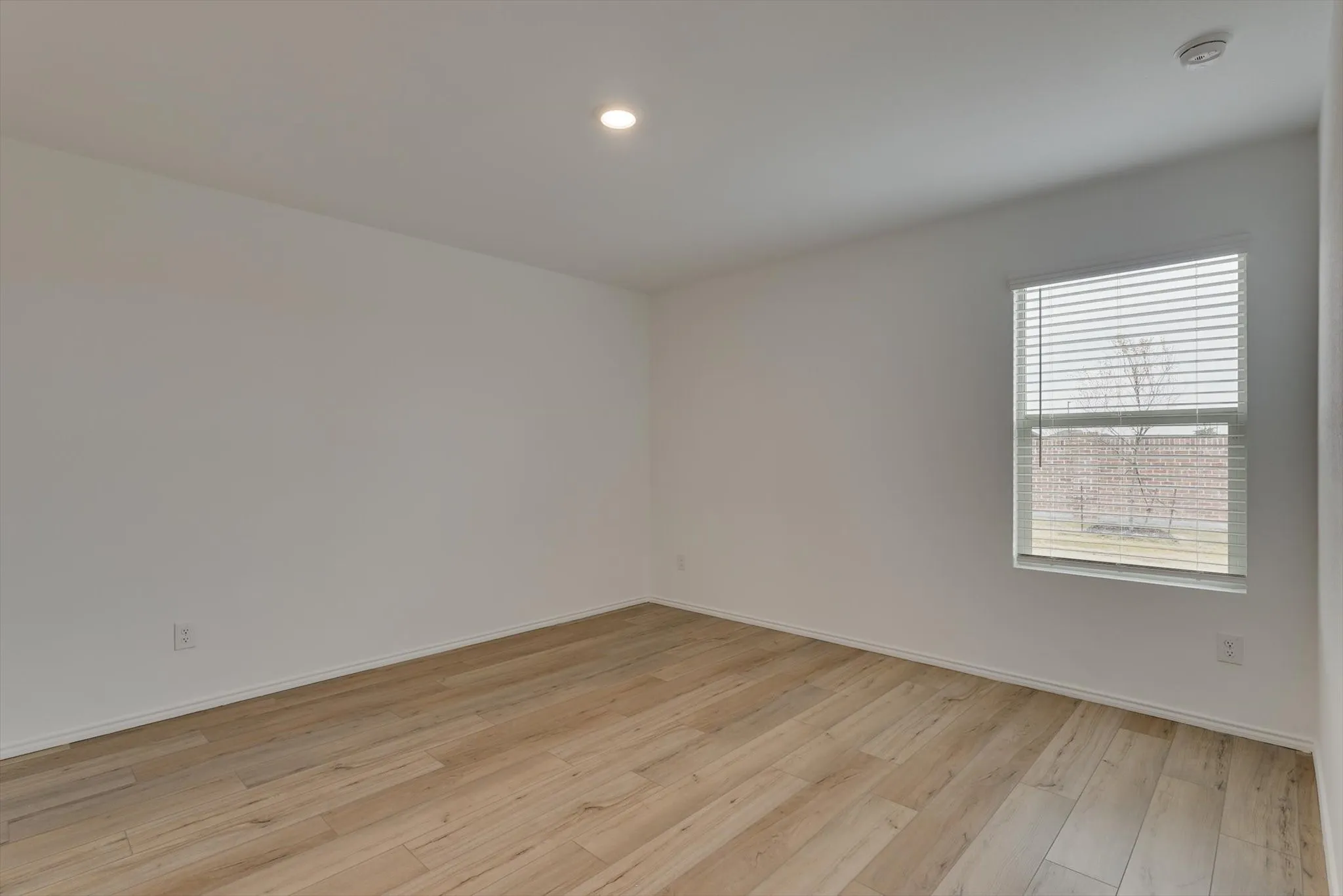 Single Family Residence For Rent in Collin County , 409 Laurenbrooke Drive, Anna, Texas 75409, 3 Bedroom, 2 Bathroom, 2 Garage spaces, 1,302 Sqft, built in 2021, mls#21397227, Real Estate Agent in Anna, Homes For Rent in Collin county, Homes For Rent in Anna, Realtor in Anna Texas, Real Estate Brokerage Independent Realty Texas, Luminita Cordes Realtor