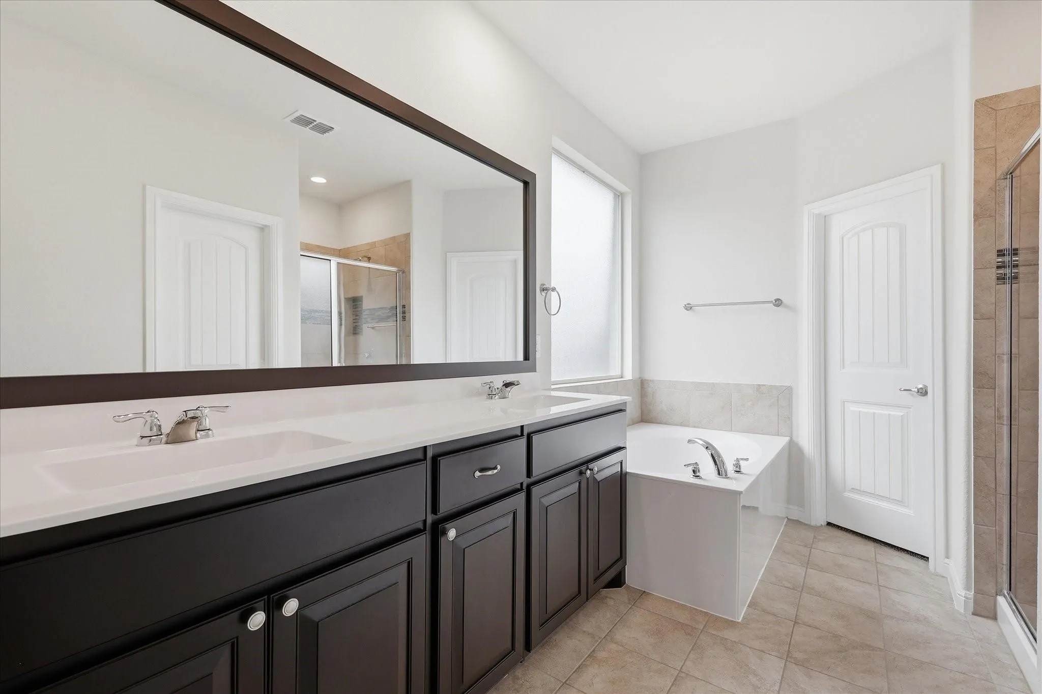 Single Family Residence For Sale in Denton County , 4312 Lost Creek Road, Denton, Texas 76210, 4 Bedroom, 2 Bathroom, 2 Garage spaces, 2,010 Sqft, built in 2019, mls#21395077, Real Estate Agent in Denton, Homes For Sale in Denton county, Homes For Sale in Denton, Realtor in Denton Texas, Real Estate Brokerage Independent Realty Texas, Luminita Cordes Realtor