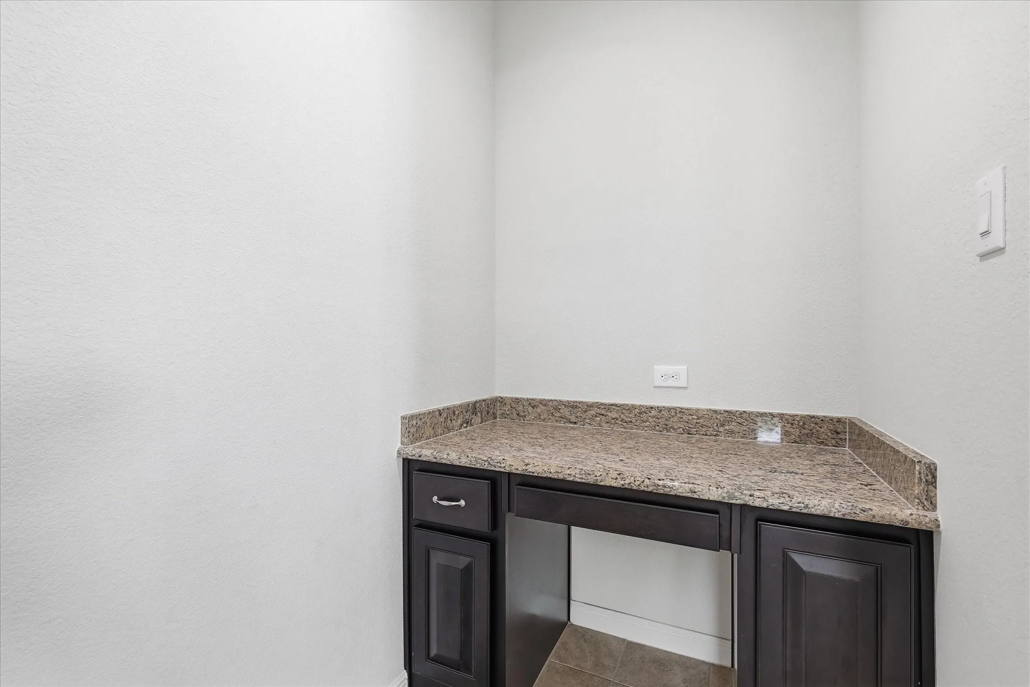 Single Family Residence For Sale in Denton County , 4312 Lost Creek Road, Denton, Texas 76210, 4 Bedroom, 2 Bathroom, 2 Garage spaces, 2,010 Sqft, built in 2019, mls#21395077, Real Estate Agent in Denton, Homes For Sale in Denton county, Homes For Sale in Denton, Realtor in Denton Texas, Real Estate Brokerage Independent Realty Texas, Luminita Cordes Realtor