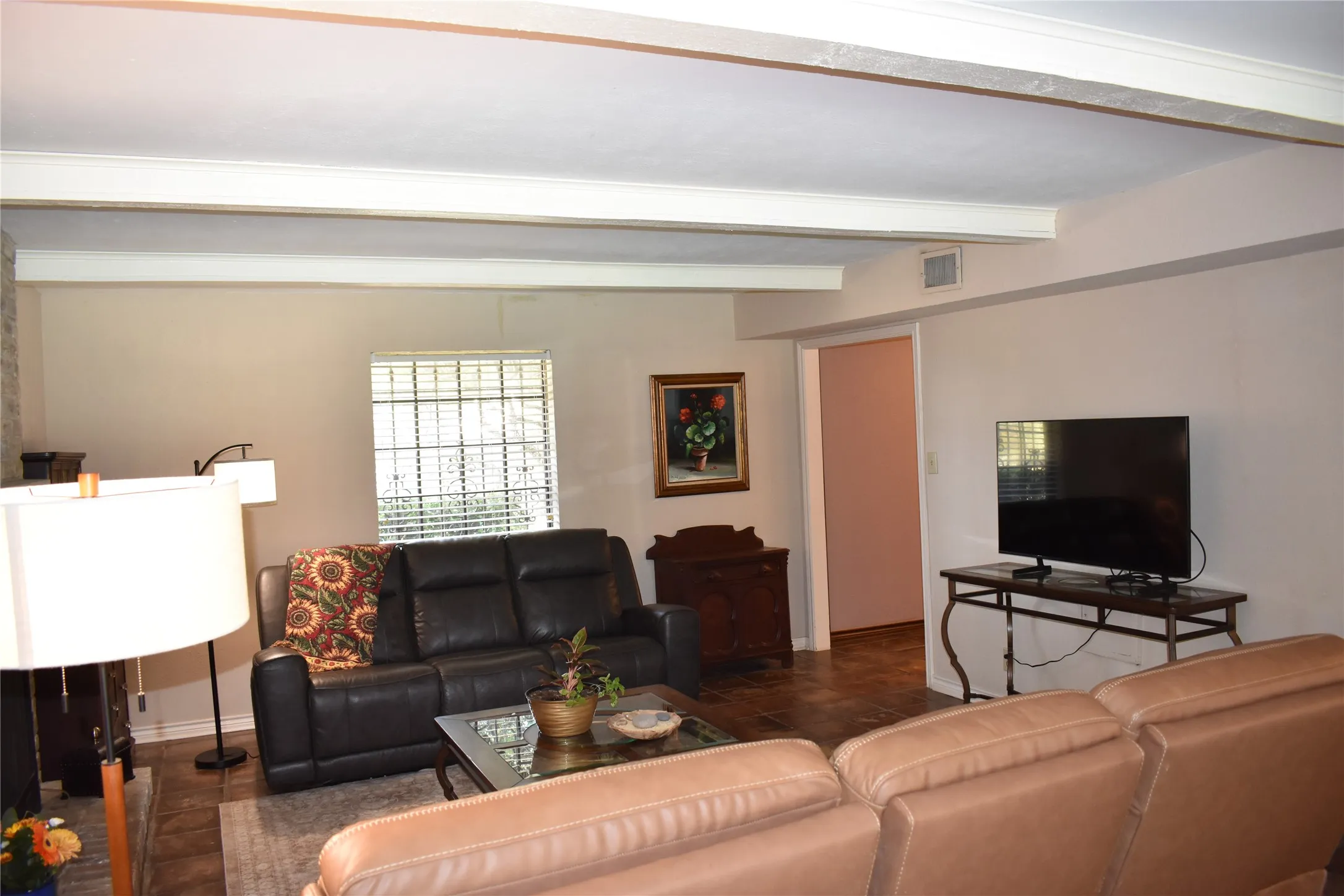 Single Family Residence For Sale in Collin County , 3003 Creekbend Drive, Plano, Texas 75075, 4 Bedroom, 3 Bathroom, 2 Garage spaces, 2,590 Sqft, built in 1973, mls#21397232, Real Estate Agent in Plano, Homes For Sale in Collin county, Homes For Sale in Plano, Realtor in Plano Texas, Real Estate Brokerage Independent Realty Texas, Luminita Cordes Realtor