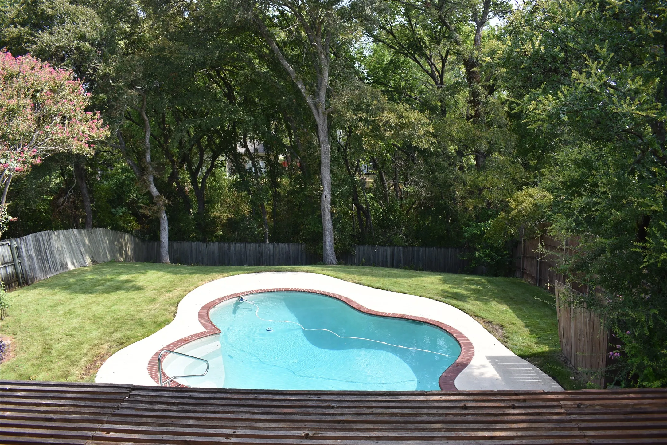 Single Family Residence For Sale in Collin County , 3003 Creekbend Drive, Plano, Texas 75075, 4 Bedroom, 3 Bathroom, 2 Garage spaces, 2,590 Sqft, built in 1973, mls#21397232, Real Estate Agent in Plano, Homes For Sale in Collin county, Homes For Sale in Plano, Realtor in Plano Texas, Real Estate Brokerage Independent Realty Texas, Luminita Cordes Realtor