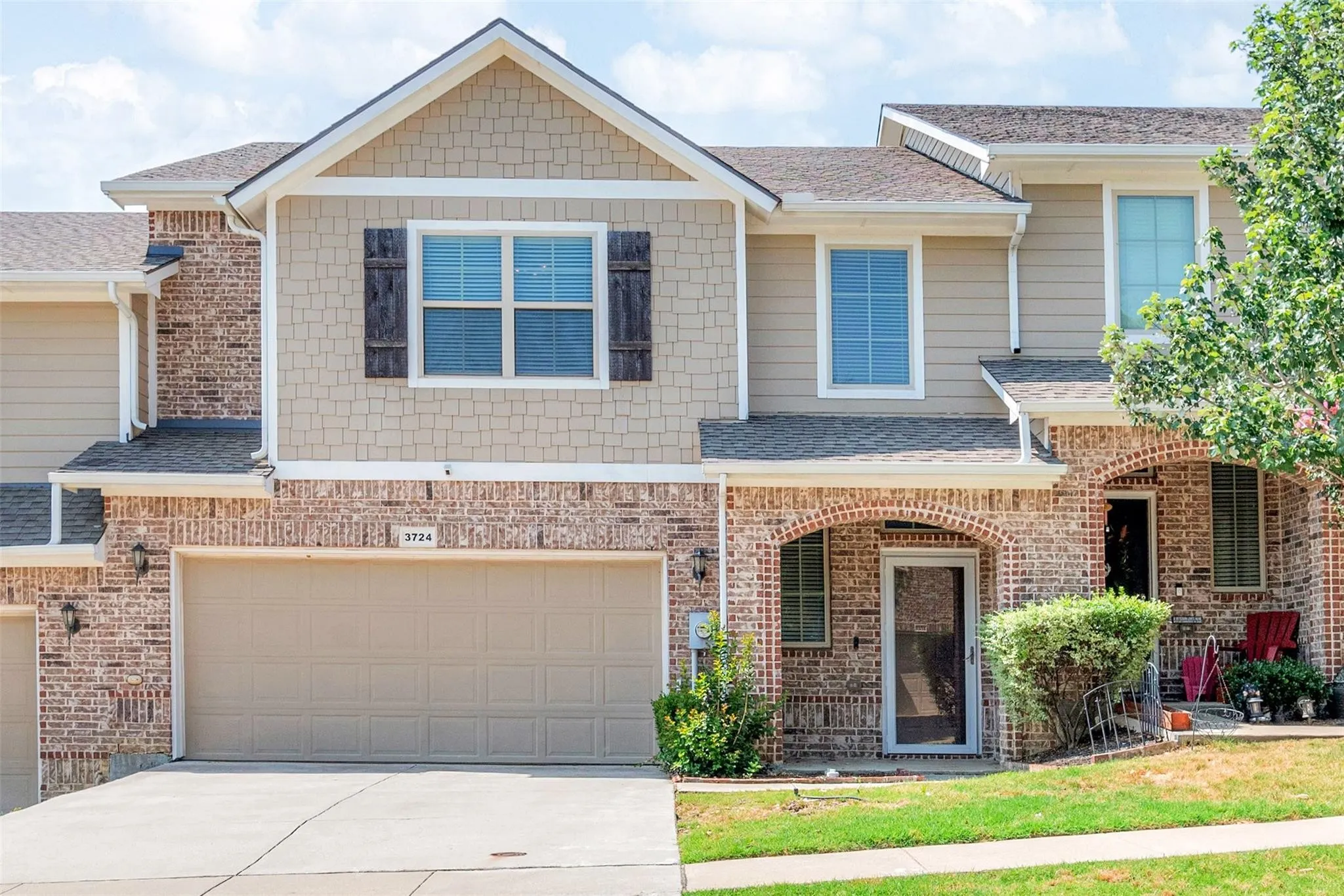 Townhouse For Rent