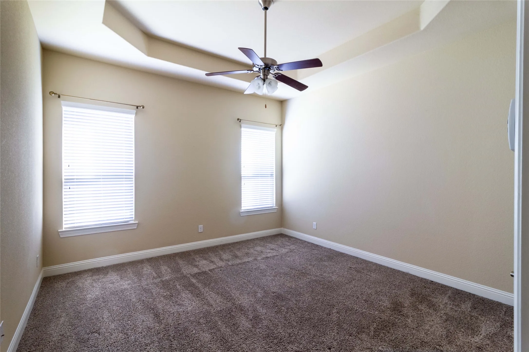 Single Family Residence For Rent in Denton County , 15613 Renshaw Way, Frisco, Texas 75036, 4 Bedroom, 2 Bathroom, 2 Garage spaces, 2,033 Sqft, built in 2017, mls#21397242, Real Estate Agent in Frisco, Homes For Rent in Denton county, Homes For Rent in Frisco, Realtor in Frisco Texas, Real Estate Brokerage Independent Realty Texas, Luminita Cordes Realtor