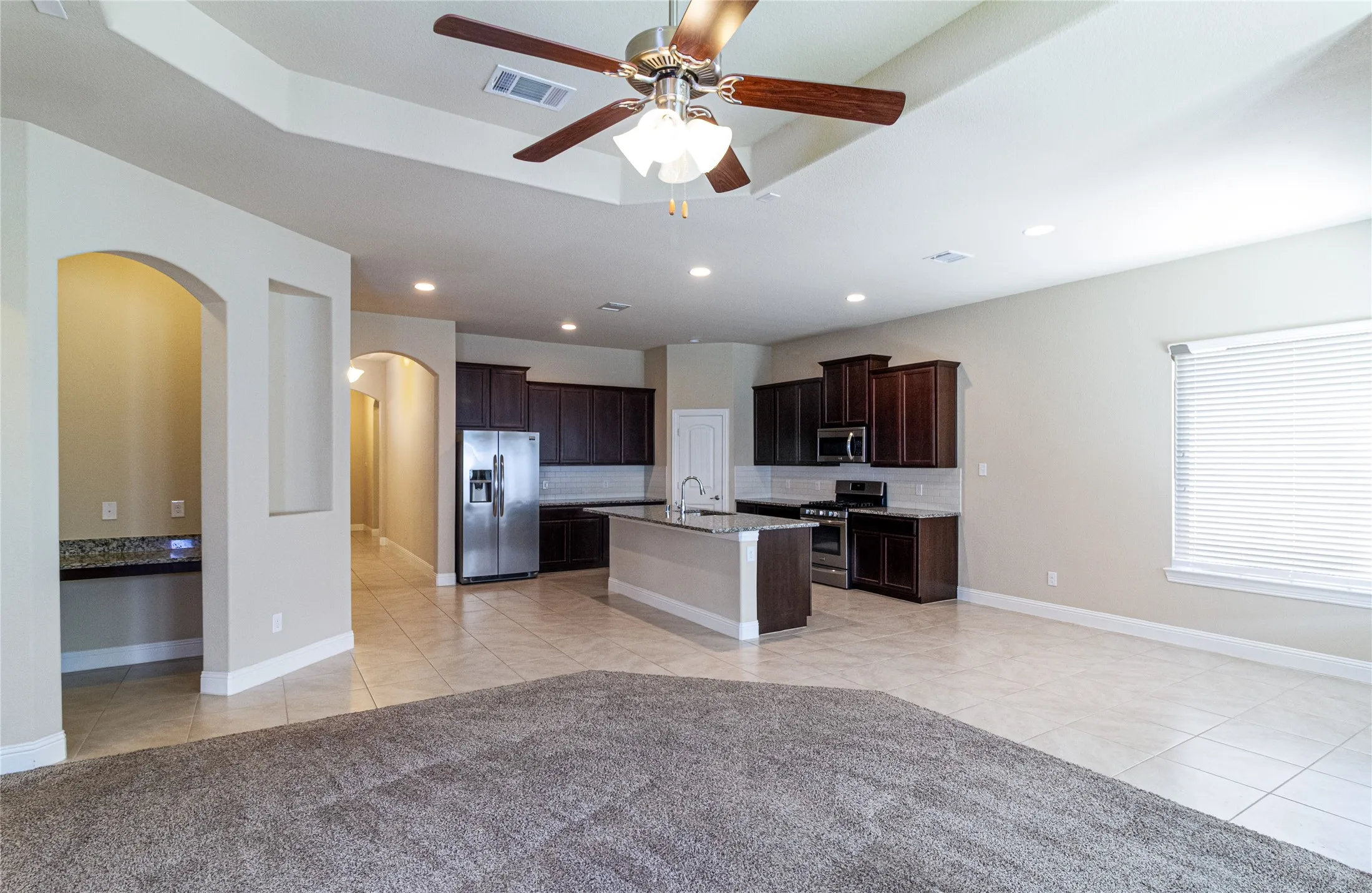 Single Family Residence For Rent in Denton County , 15613 Renshaw Way, Frisco, Texas 75036, 4 Bedroom, 2 Bathroom, 2 Garage spaces, 2,033 Sqft, built in 2017, mls#21397242, Real Estate Agent in Frisco, Homes For Rent in Denton county, Homes For Rent in Frisco, Realtor in Frisco Texas, Real Estate Brokerage Independent Realty Texas, Luminita Cordes Realtor