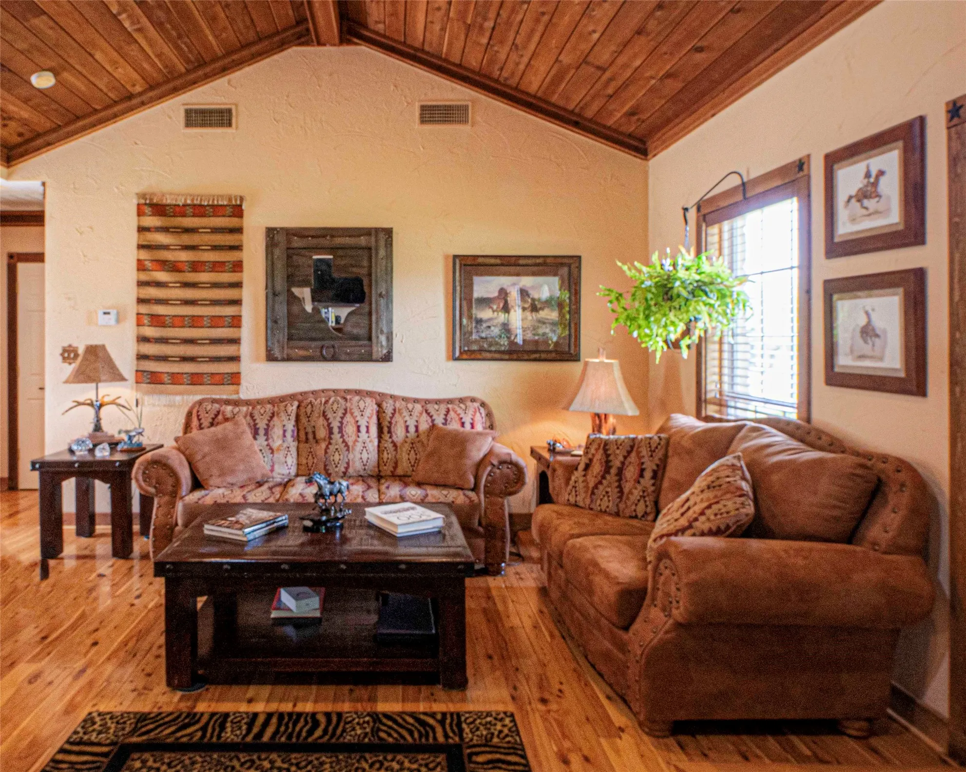 Farm For Sale in Erath County , 4536 County Road 132, Stephenville, Texas 76401, 2 Bedroom, 2 Bathroom, 2 Garage spaces, 1,056 Sqft, built in 2002, mls#21396623, Real Estate Agent in Stephenville, Homes For Sale in Erath county, Homes For Sale in Stephenville, Realtor in Stephenville Texas, Real Estate Brokerage Independent Realty Texas, Luminita Cordes Realtor