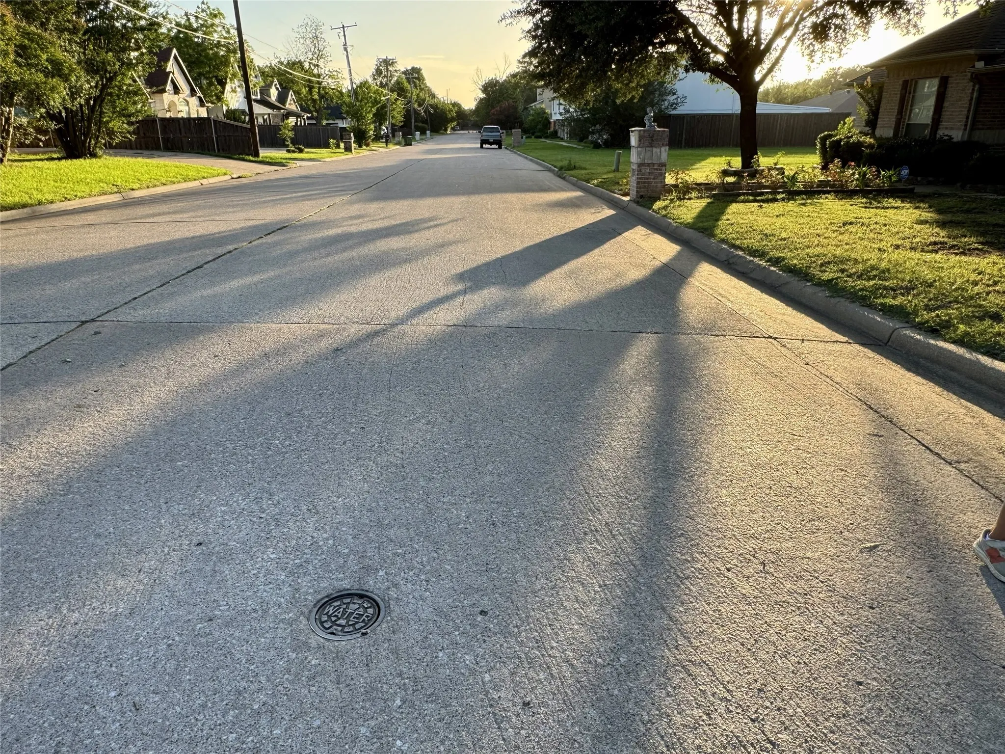 Unimproved Land For Sale in Tarrant County , 2303 Cales Drive, Arlington, Texas 76013, 0, 0, Garage spaces, 0 Sqft, built in 0, mls#21387200, Real Estate Agent in Arlington, Homes For Sale in Tarrant county, Homes For Sale in Arlington, Realtor in Arlington Texas, Real Estate Brokerage Independent Realty Texas, Luminita Cordes Realtor