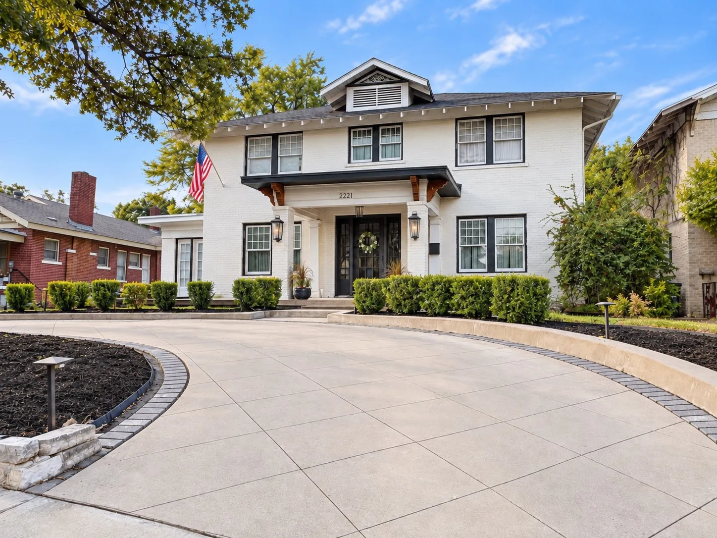 Single Family Residence For Sale in Tarrant County , 2221 Park Place Avenue, Fort Worth, Texas 76110, 4 Bedroom, 2 Bathroom, Garage spaces, 2,530 Sqft, built in 1928, mls#21397248, Real Estate Agent in Fort Worth, Homes For Sale in Tarrant county, Homes For Sale in Fort Worth, Realtor in Fort Worth Texas, Real Estate Brokerage Independent Realty Texas, Luminita Cordes Realtor