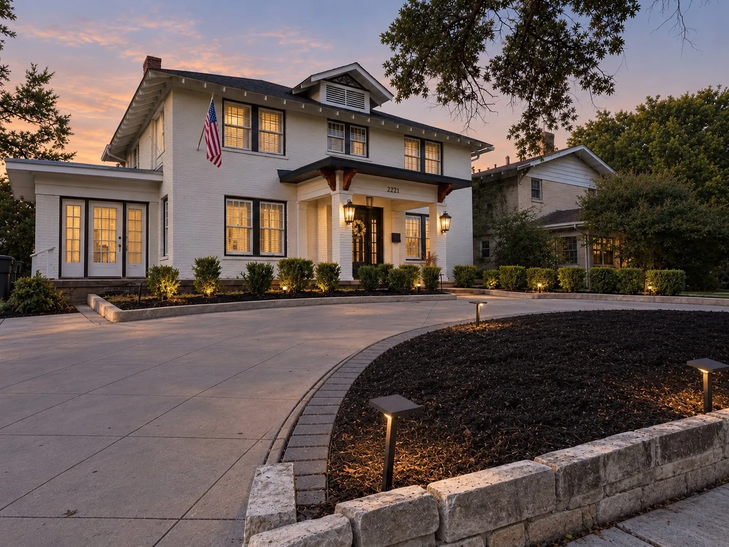 Single Family Residence For Sale in Tarrant County , 2221 Park Place Avenue, Fort Worth, Texas 76110, 4 Bedroom, 2 Bathroom, Garage spaces, 2,530 Sqft, built in 1928, mls#21397248, Real Estate Agent in Fort Worth, Homes For Sale in Tarrant county, Homes For Sale in Fort Worth, Realtor in Fort Worth Texas, Real Estate Brokerage Independent Realty Texas, Luminita Cordes Realtor