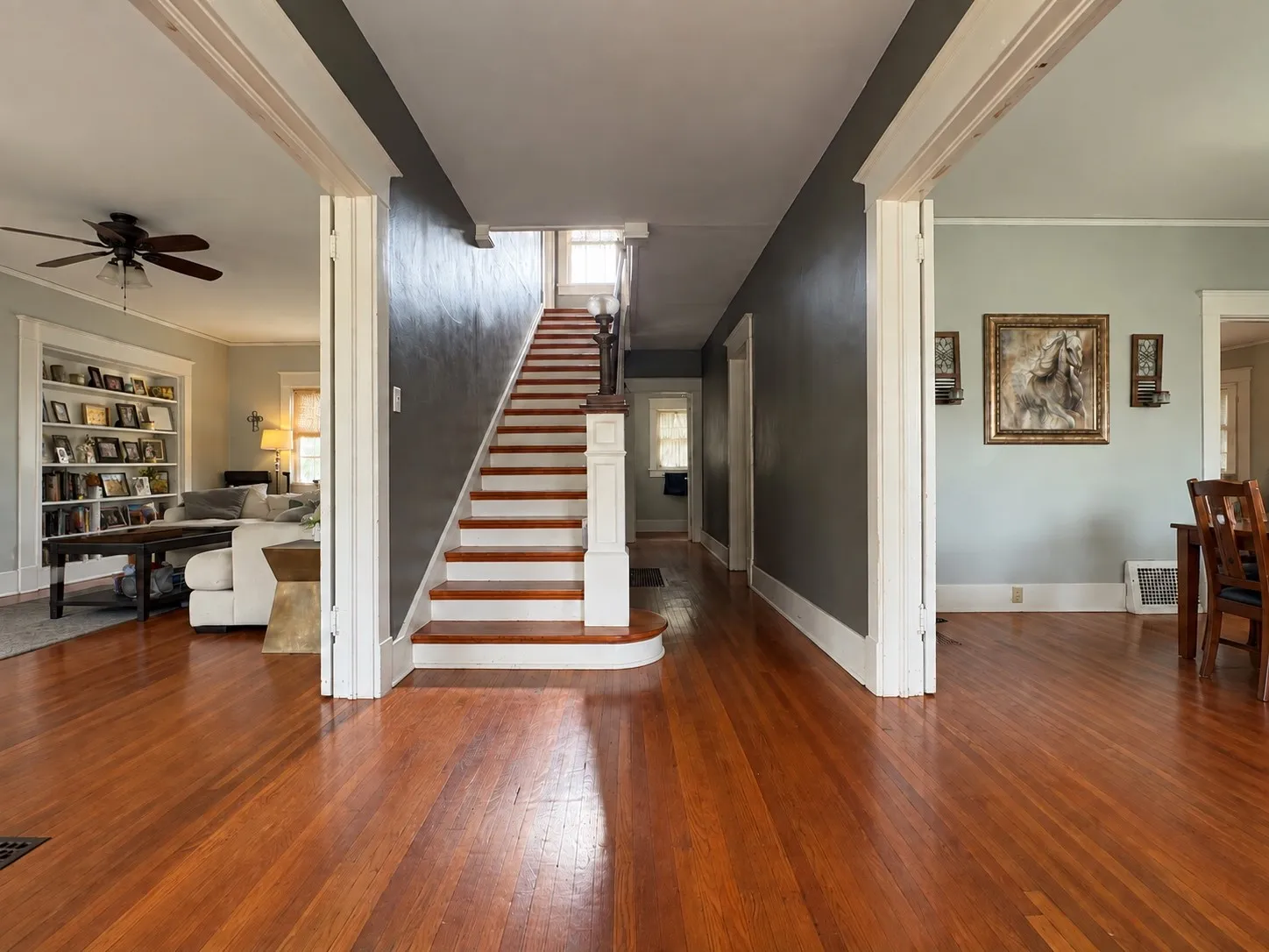Single Family Residence For Sale in Tarrant County , 2221 Park Place Avenue, Fort Worth, Texas 76110, 4 Bedroom, 2 Bathroom, Garage spaces, 2,530 Sqft, built in 1928, mls#21397248, Real Estate Agent in Fort Worth, Homes For Sale in Tarrant county, Homes For Sale in Fort Worth, Realtor in Fort Worth Texas, Real Estate Brokerage Independent Realty Texas, Luminita Cordes Realtor