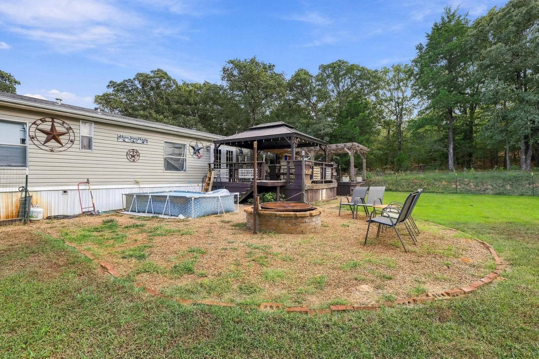Manufactured Home For Sale in Grayson County , 455 Frys Lane 515, Pottsboro, Texas 75076, 3 Bedroom, 2 Bathroom, Garage spaces, 2,820 Sqft, built in 2010, mls#21397235, Real Estate Agent in Pottsboro, Homes For Sale in Grayson county, Homes For Sale in Pottsboro, Realtor in Pottsboro Texas, Real Estate Brokerage Independent Realty Texas, Luminita Cordes Realtor