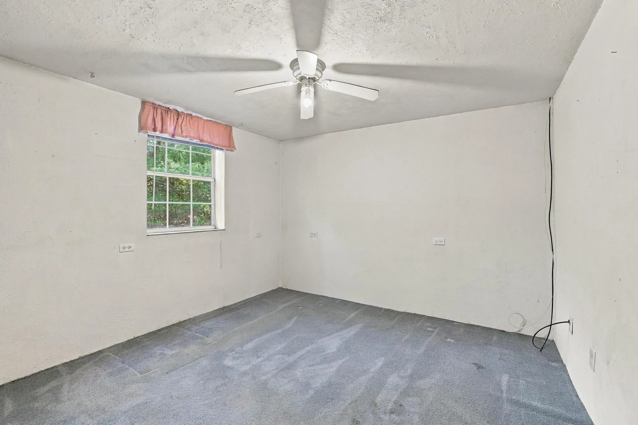 Manufactured Home For Sale in Grayson County , 455 Frys Lane 515, Pottsboro, Texas 75076, 3 Bedroom, 2 Bathroom, Garage spaces, 2,820 Sqft, built in 2010, mls#21397235, Real Estate Agent in Pottsboro, Homes For Sale in Grayson county, Homes For Sale in Pottsboro, Realtor in Pottsboro Texas, Real Estate Brokerage Independent Realty Texas, Luminita Cordes Realtor