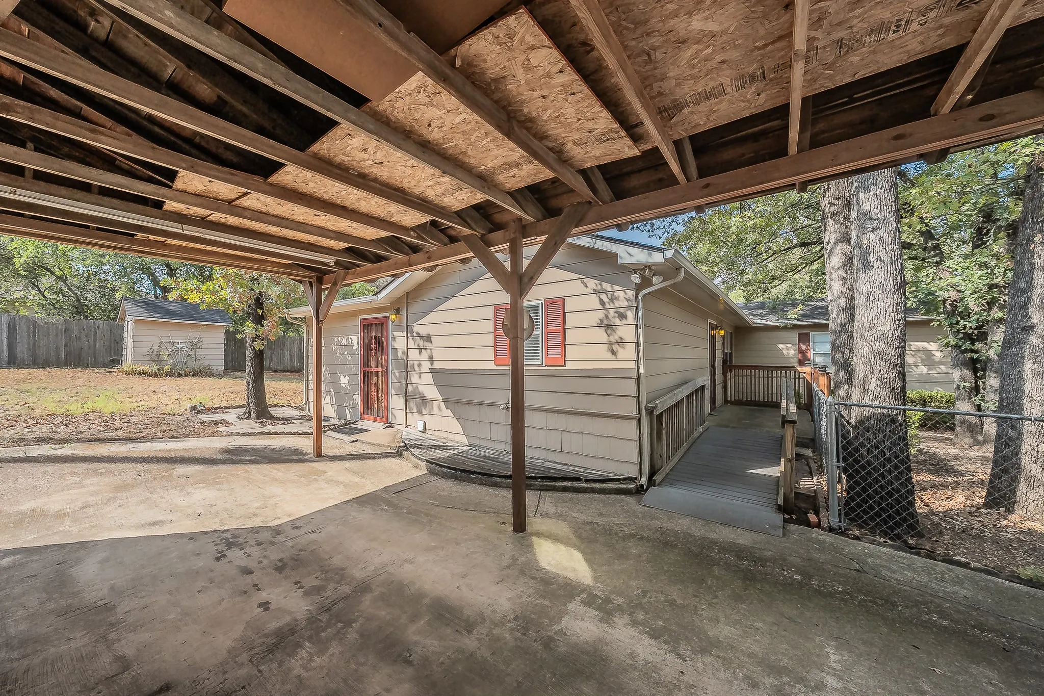 Single Family Residence For Sale in Tarrant County , 1812 Highland Drive E, Keller, Texas 76262, 2 Bedroom, 2 Bathroom, Garage spaces, 1,734 Sqft, built in 1972, mls#21396242, Real Estate Agent in Keller, Homes For Sale in Tarrant county, Homes For Sale in Keller, Realtor in Keller Texas, Real Estate Brokerage Independent Realty Texas, Luminita Cordes Realtor