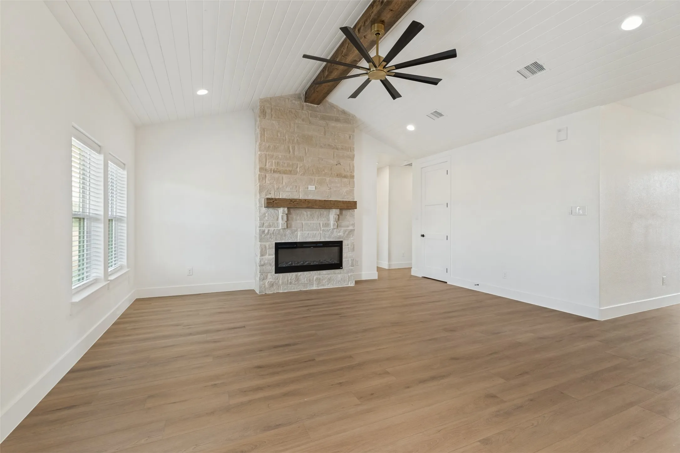 Single Family Residence For Sale in Wise County , 2485 Cottondale Road, Springtown, Texas 76082, 4 Bedroom, 3 Bathroom, 2 Garage spaces, 2,042 Sqft, built in 2026, mls#21397271, Real Estate Agent in Springtown, Homes For Sale in Wise county, Homes For Sale in Springtown, Realtor in Springtown Texas, Real Estate Brokerage Independent Realty Texas, Luminita Cordes Realtor