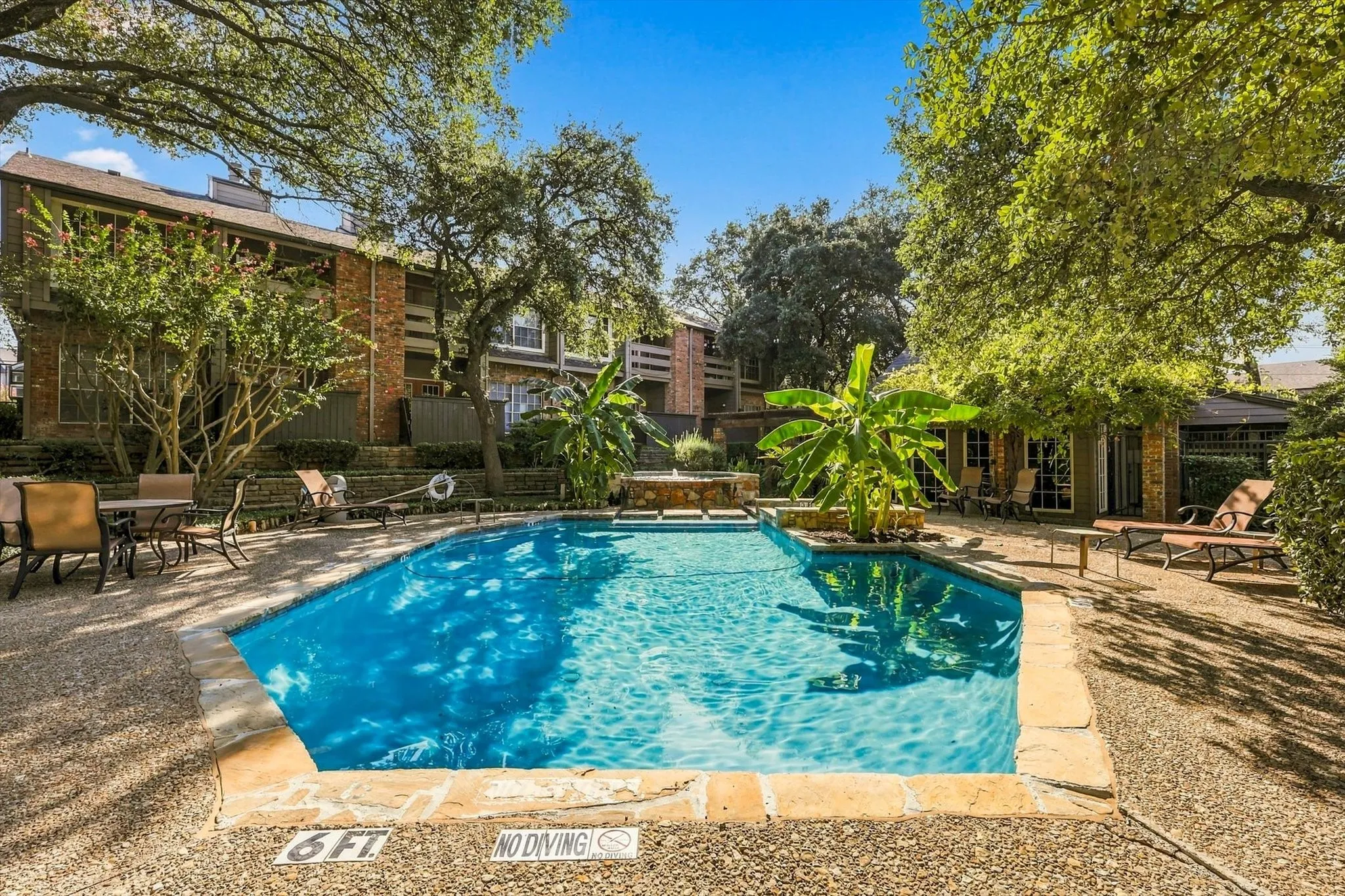 Condominium For Rent in Dallas County , 9801 Royal Lane 202, Dallas, Texas 75231, 2 Bedroom, 1 Bathroom, Garage spaces, 901 Sqft, built in 1981, mls#21397281, Real Estate Agent in Dallas, Homes For Rent in Dallas county, Homes For Rent in Dallas, Realtor in Dallas Texas, Real Estate Brokerage Independent Realty Texas, Luminita Cordes Realtor