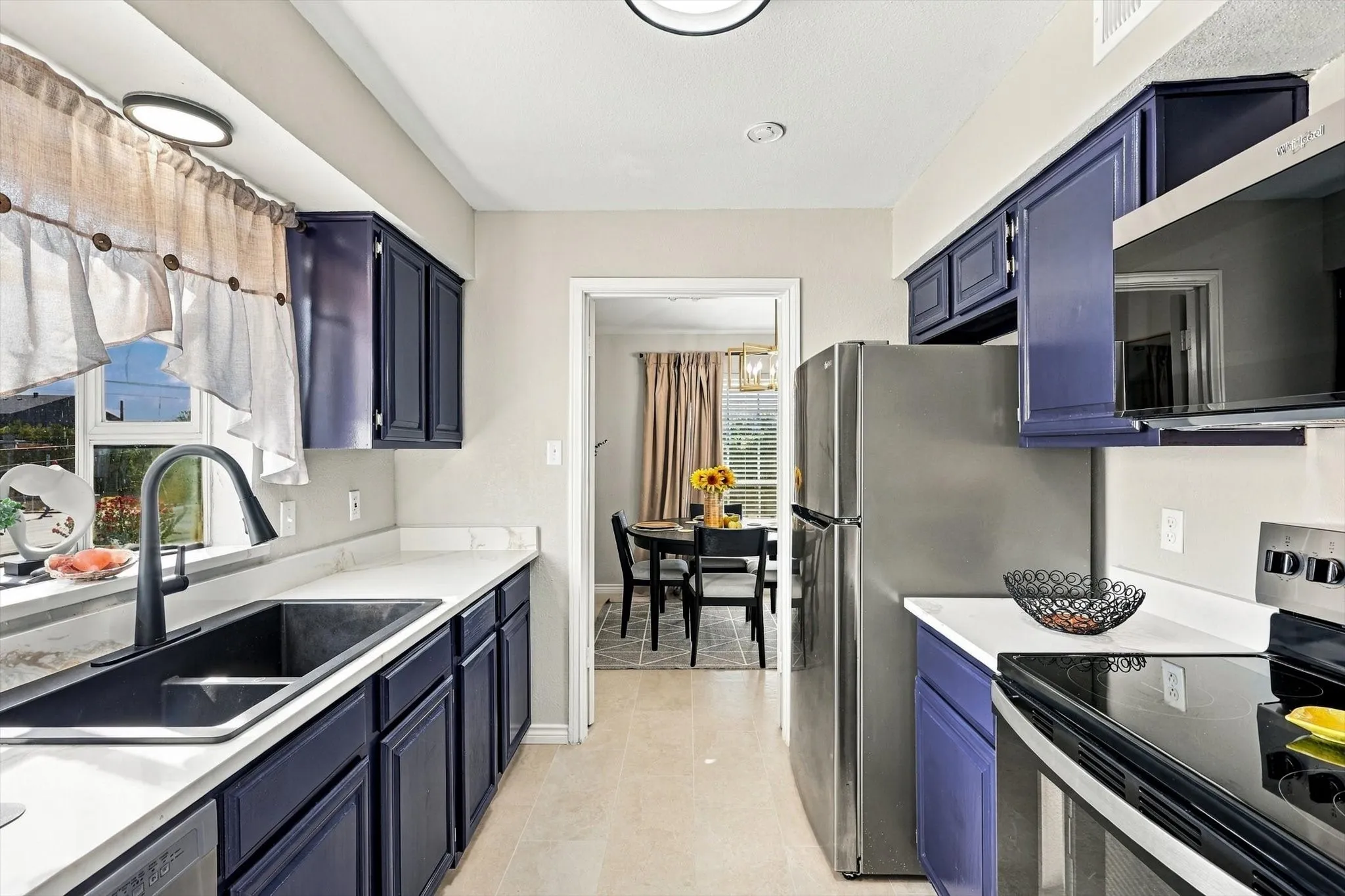 Condominium For Rent in Dallas County , 9801 Royal Lane 202, Dallas, Texas 75231, 2 Bedroom, 1 Bathroom, Garage spaces, 901 Sqft, built in 1981, mls#21397281, Real Estate Agent in Dallas, Homes For Rent in Dallas county, Homes For Rent in Dallas, Realtor in Dallas Texas, Real Estate Brokerage Independent Realty Texas, Luminita Cordes Realtor
