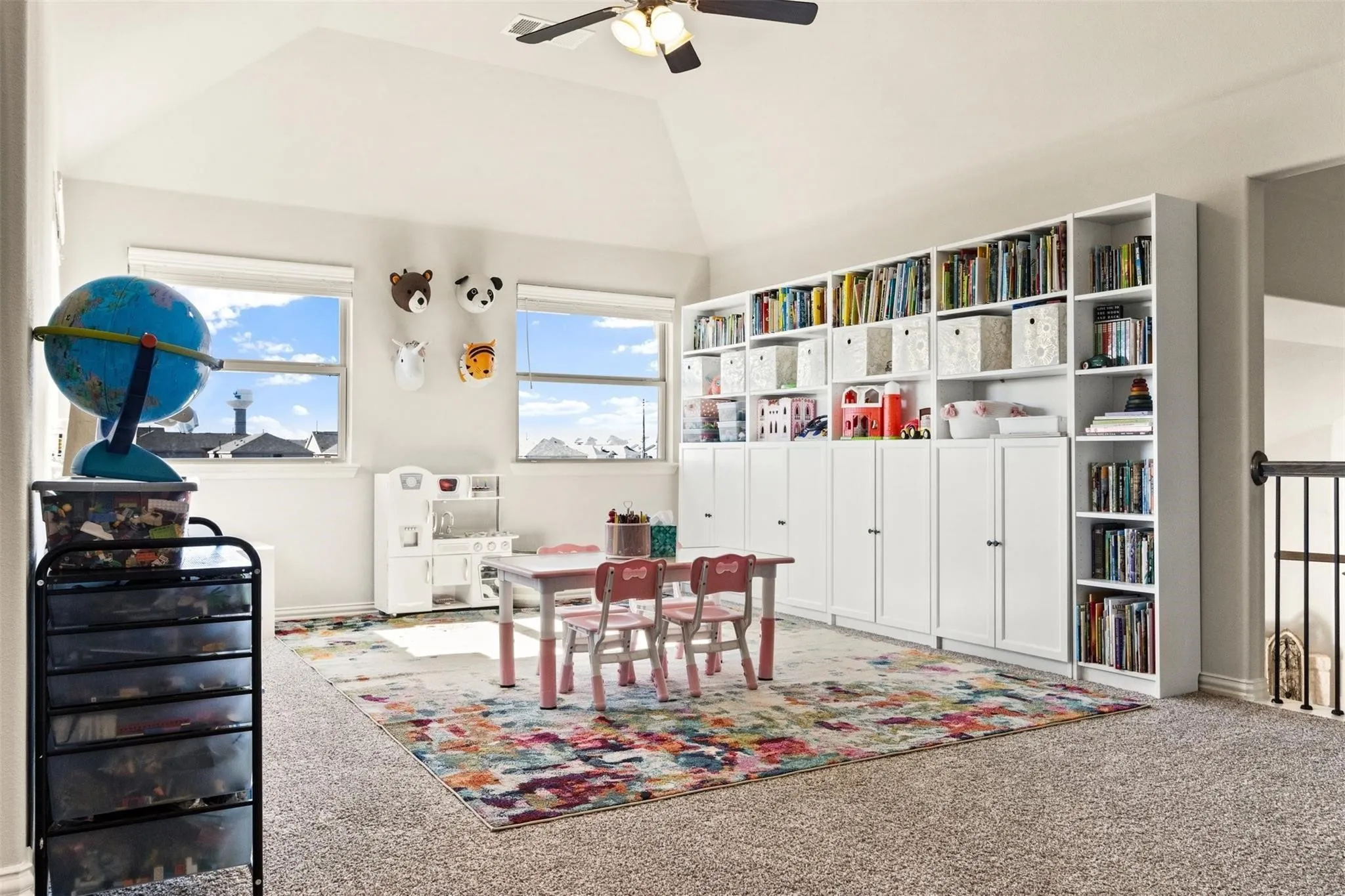 Single Family Residence For Rent in Kaufman County , 1133 Barrix Drive, Forney, Texas 75126, 5 Bedroom, 3 Bathroom, 3 Garage spaces, 2,950 Sqft, built in 2020, mls#21397189, Real Estate Agent in Forney, Homes For Rent in Kaufman county, Homes For Rent in Forney, Realtor in Forney Texas, Real Estate Brokerage Independent Realty Texas, Luminita Cordes Realtor