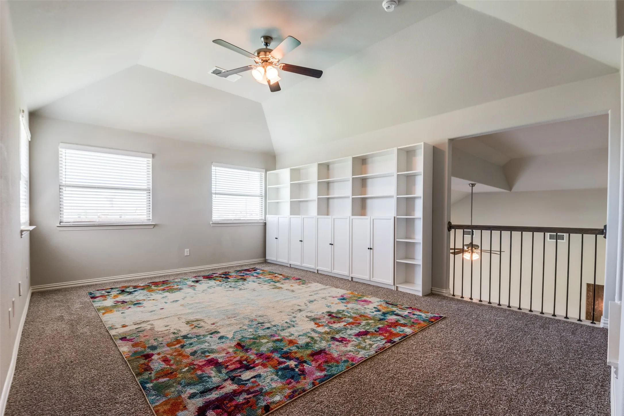 Single Family Residence For Rent in Kaufman County , 1133 Barrix Drive, Forney, Texas 75126, 5 Bedroom, 3 Bathroom, 3 Garage spaces, 2,950 Sqft, built in 2020, mls#21397189, Real Estate Agent in Forney, Homes For Rent in Kaufman county, Homes For Rent in Forney, Realtor in Forney Texas, Real Estate Brokerage Independent Realty Texas, Luminita Cordes Realtor