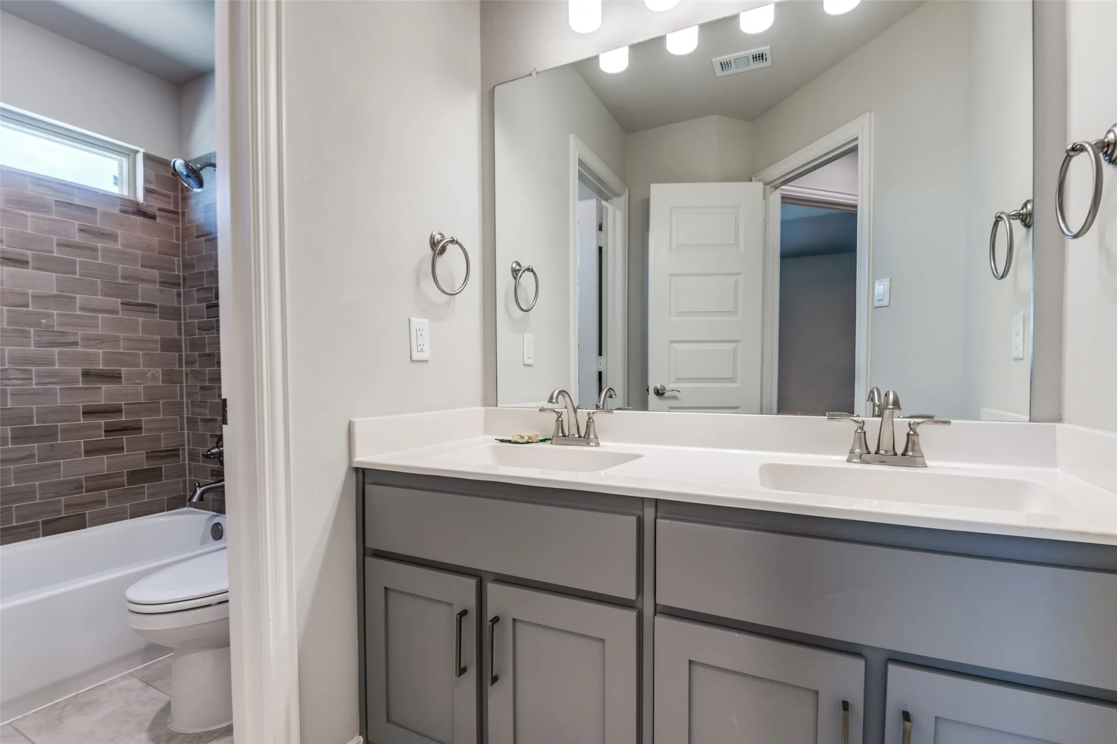 Upstairs bathroom