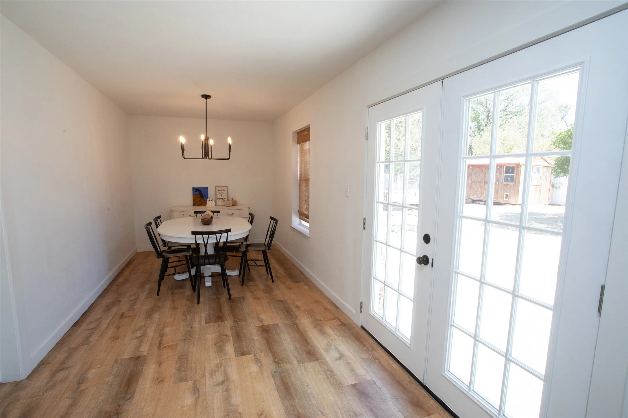 Single Family Residence For Sale in Young County , 481 Lower Tonk Valley Road, Graham, Texas 76450, 3 Bedroom, 2 Bathroom, Garage spaces, 1,783 Sqft, built in 1980, mls#21397269, Real Estate Agent in Graham, Homes For Sale in Young county, Homes For Sale in Graham, Realtor in Graham Texas, Real Estate Brokerage Independent Realty Texas, Luminita Cordes Realtor