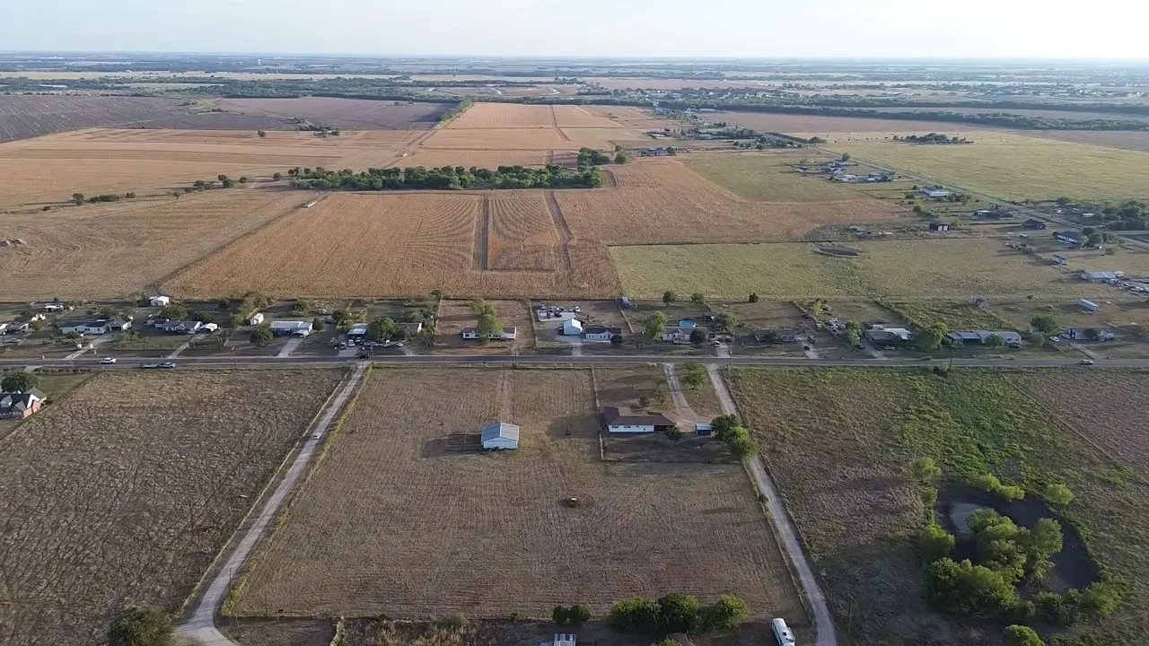 Unimproved Land For Sale in Ellis County , TBD L2 Farrar, Waxahachie, Texas 75165, 0, 0, Garage spaces, 0 Sqft, built in 0, mls#21397284, Real Estate Agent in Waxahachie, Homes For Sale in Ellis county, Homes For Sale in Waxahachie, Realtor in Waxahachie Texas, Real Estate Brokerage Independent Realty Texas, Luminita Cordes Realtor