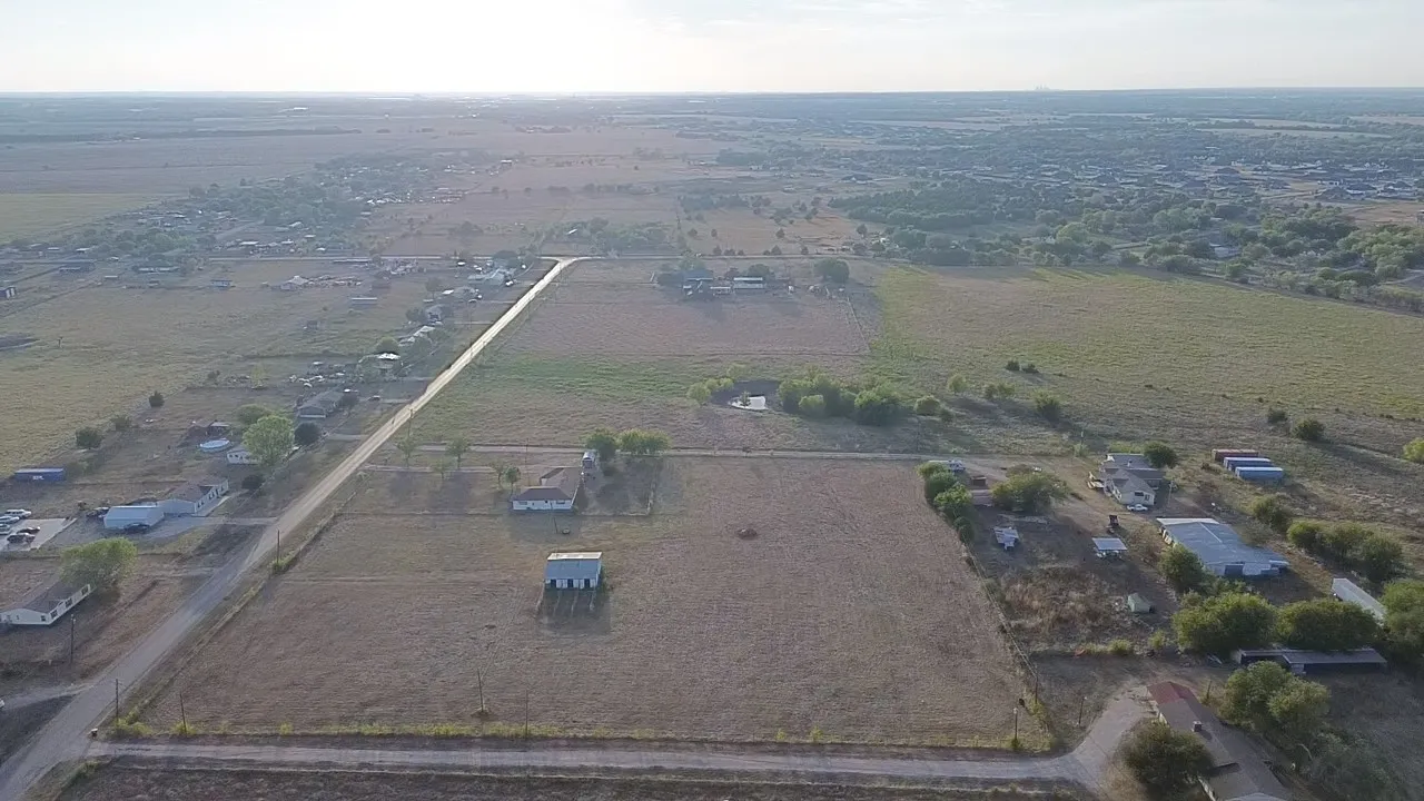 Unimproved Land For Sale in Ellis County , TBD L3 Farrar, Waxahachie, Texas 75165, 0, 0, Garage spaces, 0 Sqft, built in 0, mls#21397285, Real Estate Agent in Waxahachie, Homes For Sale in Ellis county, Homes For Sale in Waxahachie, Realtor in Waxahachie Texas, Real Estate Brokerage Independent Realty Texas, Luminita Cordes Realtor