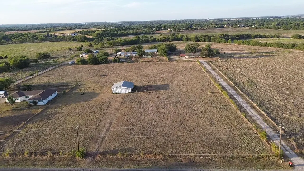 Unimproved Land For Sale in Ellis County , TBD L3 Farrar, Waxahachie, Texas 75165, 0, 0, Garage spaces, 0 Sqft, built in 0, mls#21397285, Real Estate Agent in Waxahachie, Homes For Sale in Ellis county, Homes For Sale in Waxahachie, Realtor in Waxahachie Texas, Real Estate Brokerage Independent Realty Texas, Luminita Cordes Realtor