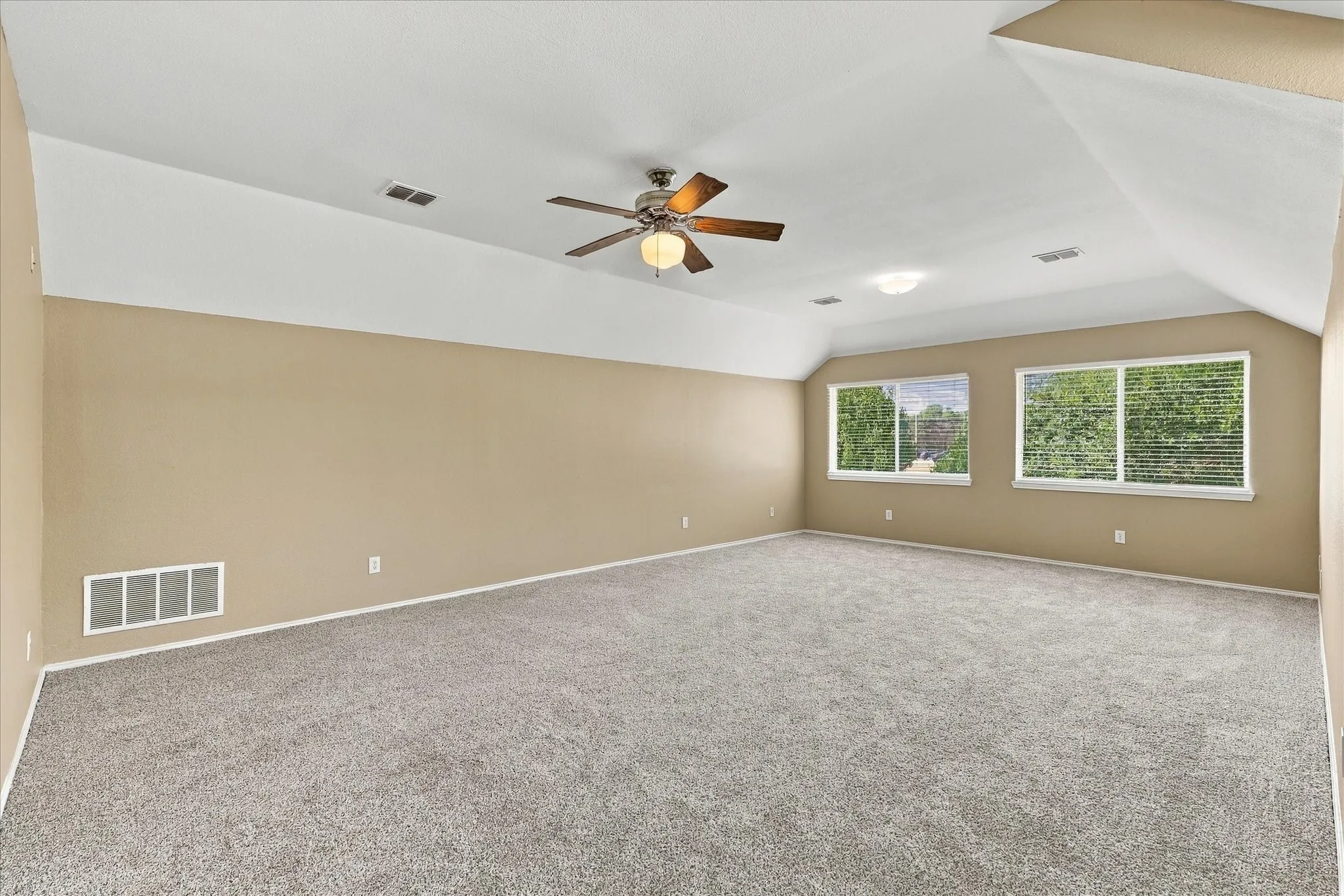 Bonus Flex Room upstairs