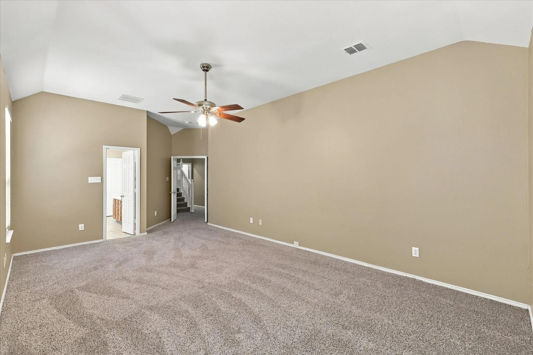 Single Family Residence For Sale in Denton County , 304 Patricia Lane, Highland Village, Texas 75077, 4 Bedroom, 3 Bathroom, 2 Garage spaces, 3,012 Sqft, built in 1997, mls#21397297, Real Estate Agent in Highland Village, Homes For Sale in Denton county, Homes For Sale in Highland Village, Realtor in Highland Village Texas, Real Estate Brokerage Independent Realty Texas, Luminita Cordes Realtor