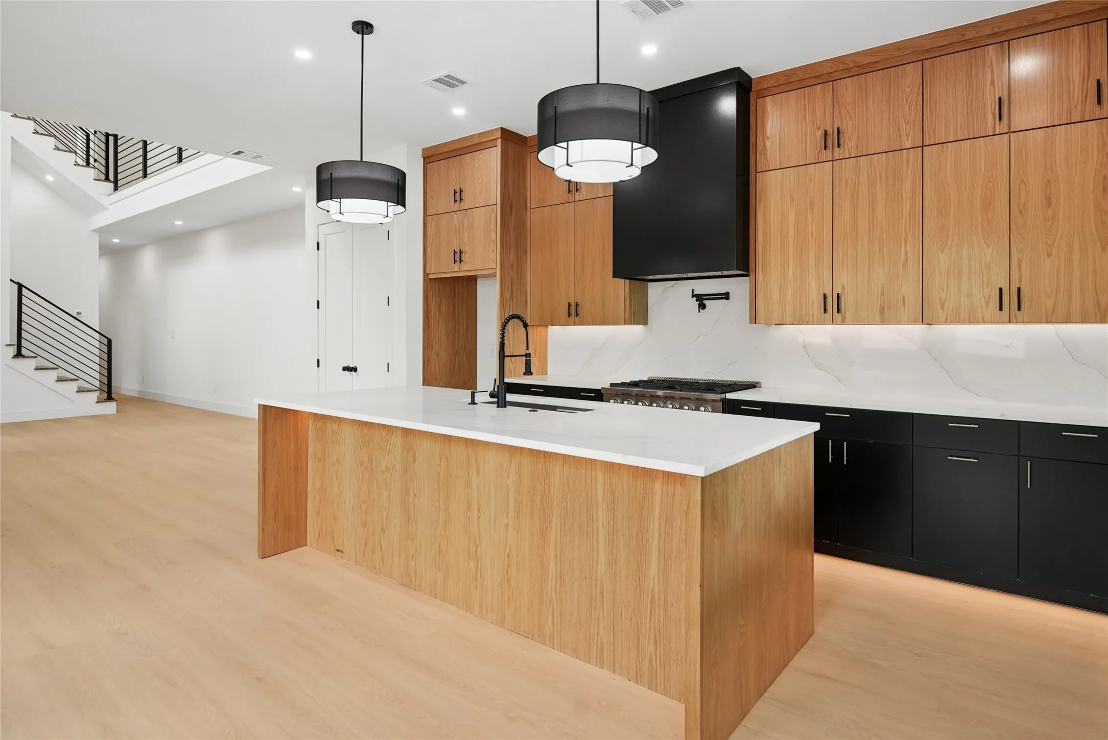 Single Family Residence For Sale in Dallas County , 1825 Pollard Street, Dallas, Texas 75208, 4 Bedroom, 4 Bathroom, 2 Garage spaces, 2,898 Sqft, built in 2026, mls#21397298, Real Estate Agent in Dallas, Homes For Sale in Dallas county, Homes For Sale in Dallas, Realtor in Dallas Texas, Real Estate Brokerage Independent Realty Texas, Luminita Cordes Realtor