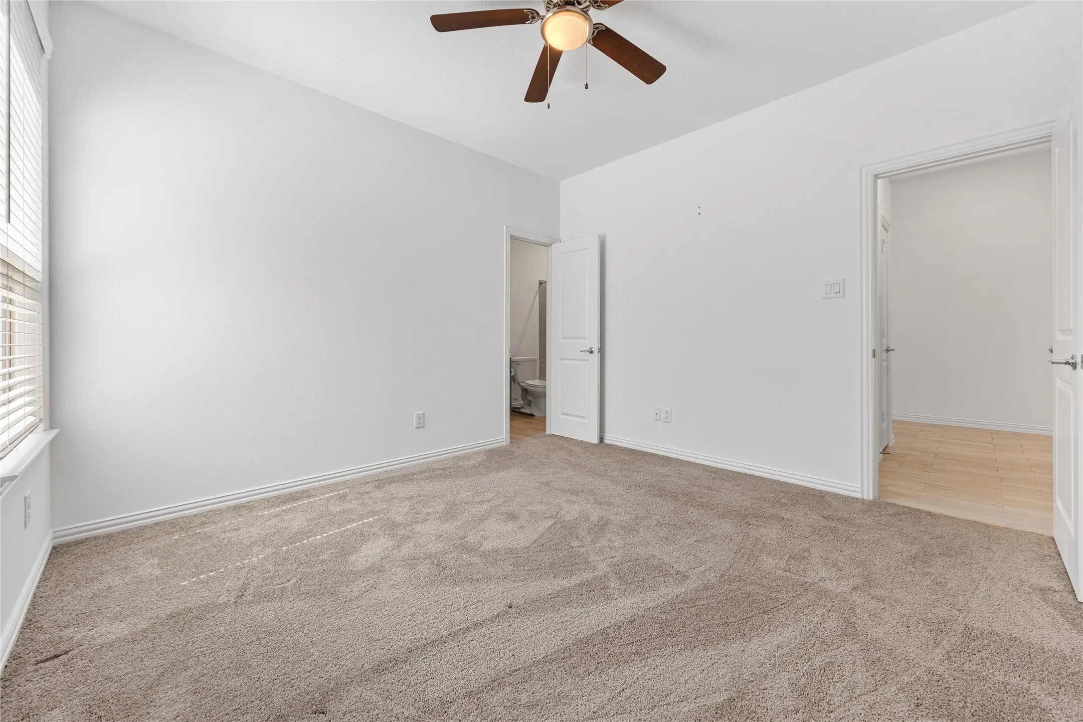 Single Family Residence For Sale in Tarrant County , 2908 Edgerton Road, Fort Worth, Texas 76179, 4 Bedroom, 3 Bathroom, 2 Garage spaces, 2,382 Sqft, built in 2024, mls#21397314, Real Estate Agent in Fort Worth, Homes For Sale in Tarrant county, Homes For Sale in Fort Worth, Realtor in Fort Worth Texas, Real Estate Brokerage Independent Realty Texas, Luminita Cordes Realtor