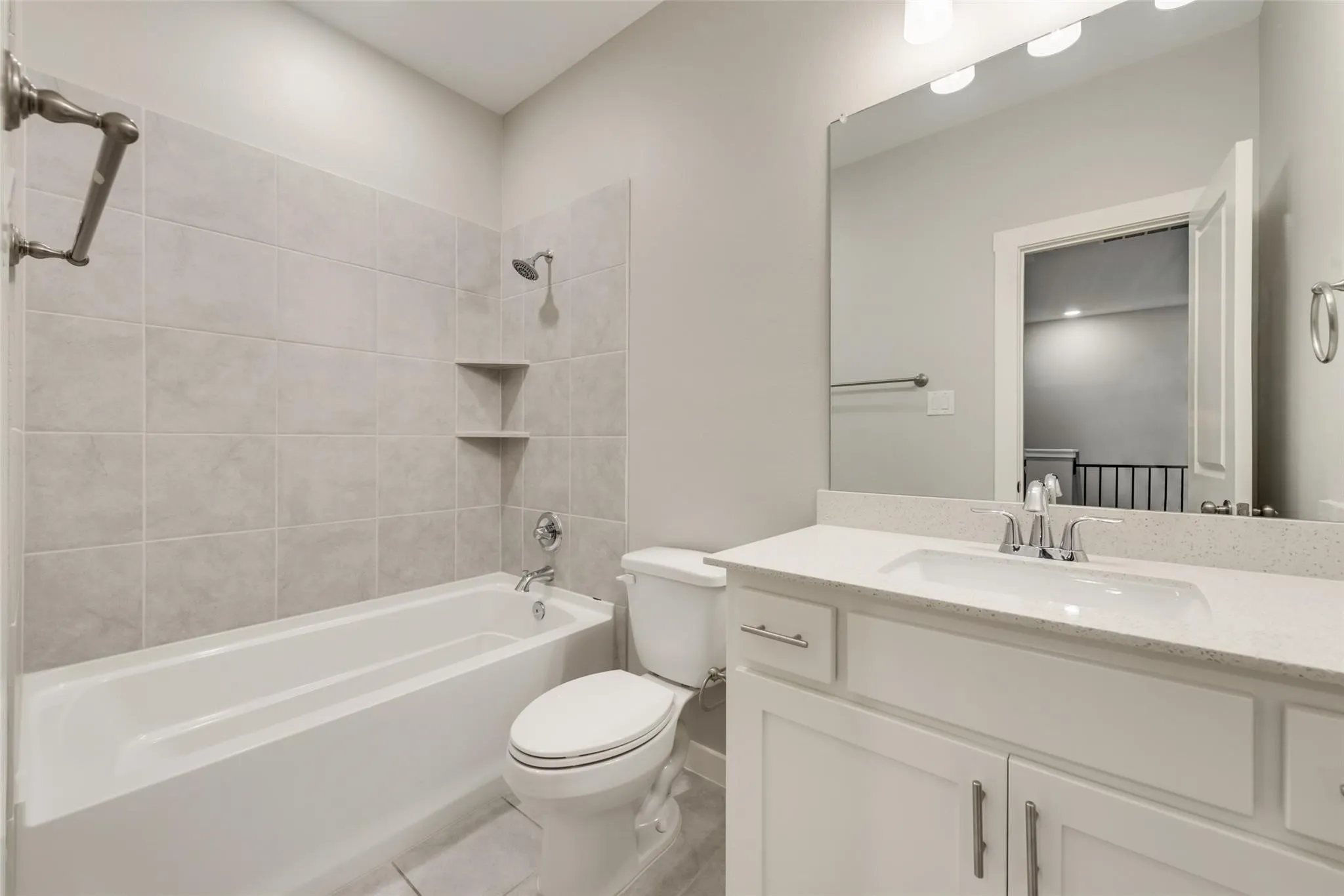 Townhouse For Rent in Tarrant County , 8712 Ice House Drive, North Richland Hills, Texas 76180, 2 Bedroom, 3 Bathroom, 2 Garage spaces, 1,960 Sqft, built in 2018, mls#21397306, Real Estate Agent in North Richland Hills, Homes For Rent in Tarrant county, Homes For Rent in North Richland Hills, Realtor in North Richland Hills Texas, Real Estate Brokerage Independent Realty Texas, Luminita Cordes Realtor