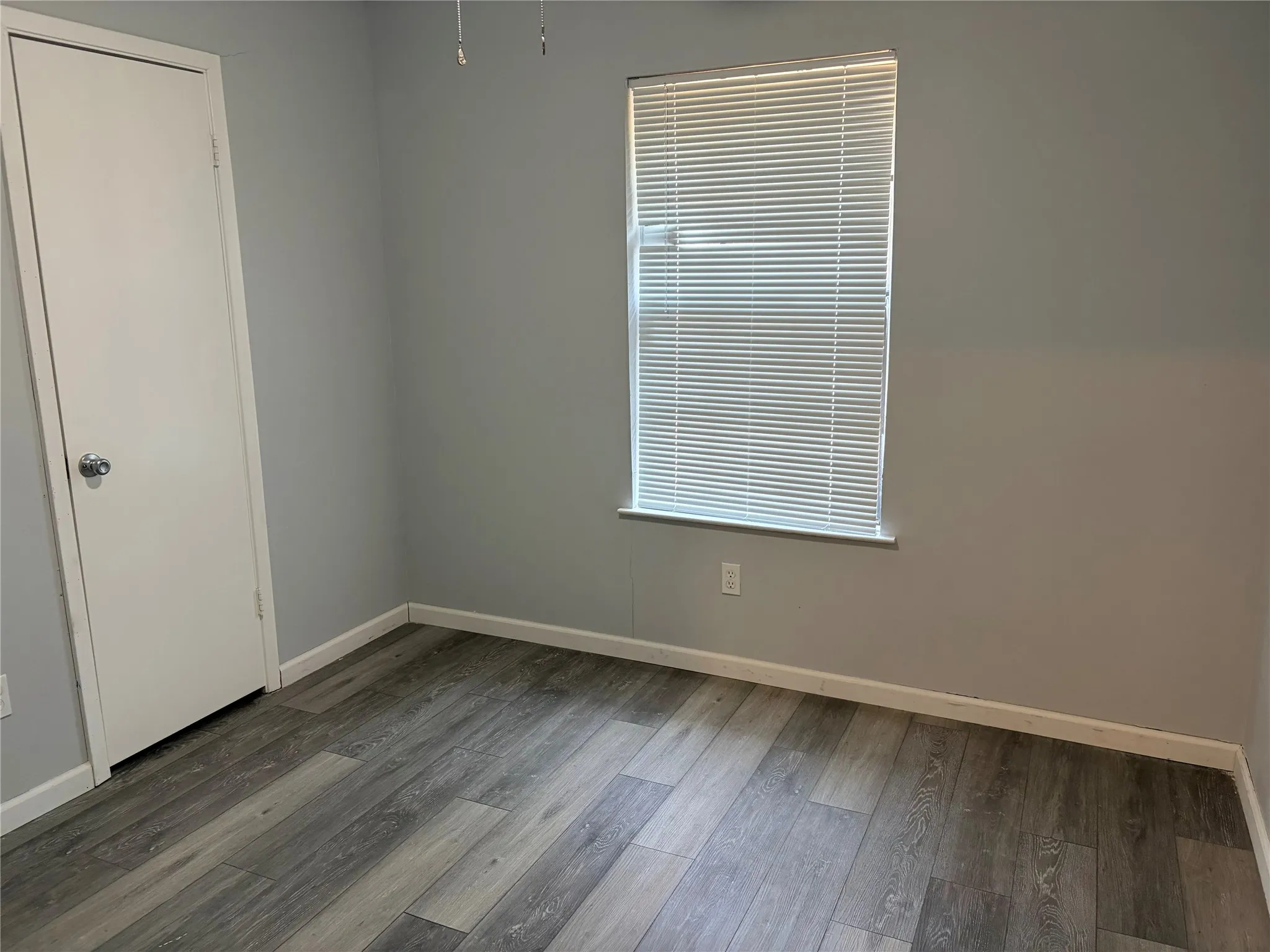 Single Family Residence For Sale in Tarrant County , 1025 Fox River Lane, Fort Worth, Texas 76120, 3 Bedroom, 2 Bathroom, 2 Garage spaces, 1,425 Sqft, built in 1979, mls#21397276, Real Estate Agent in Fort Worth, Homes For Sale in Tarrant county, Homes For Sale in Fort Worth, Realtor in Fort Worth Texas, Real Estate Brokerage Independent Realty Texas, Luminita Cordes Realtor