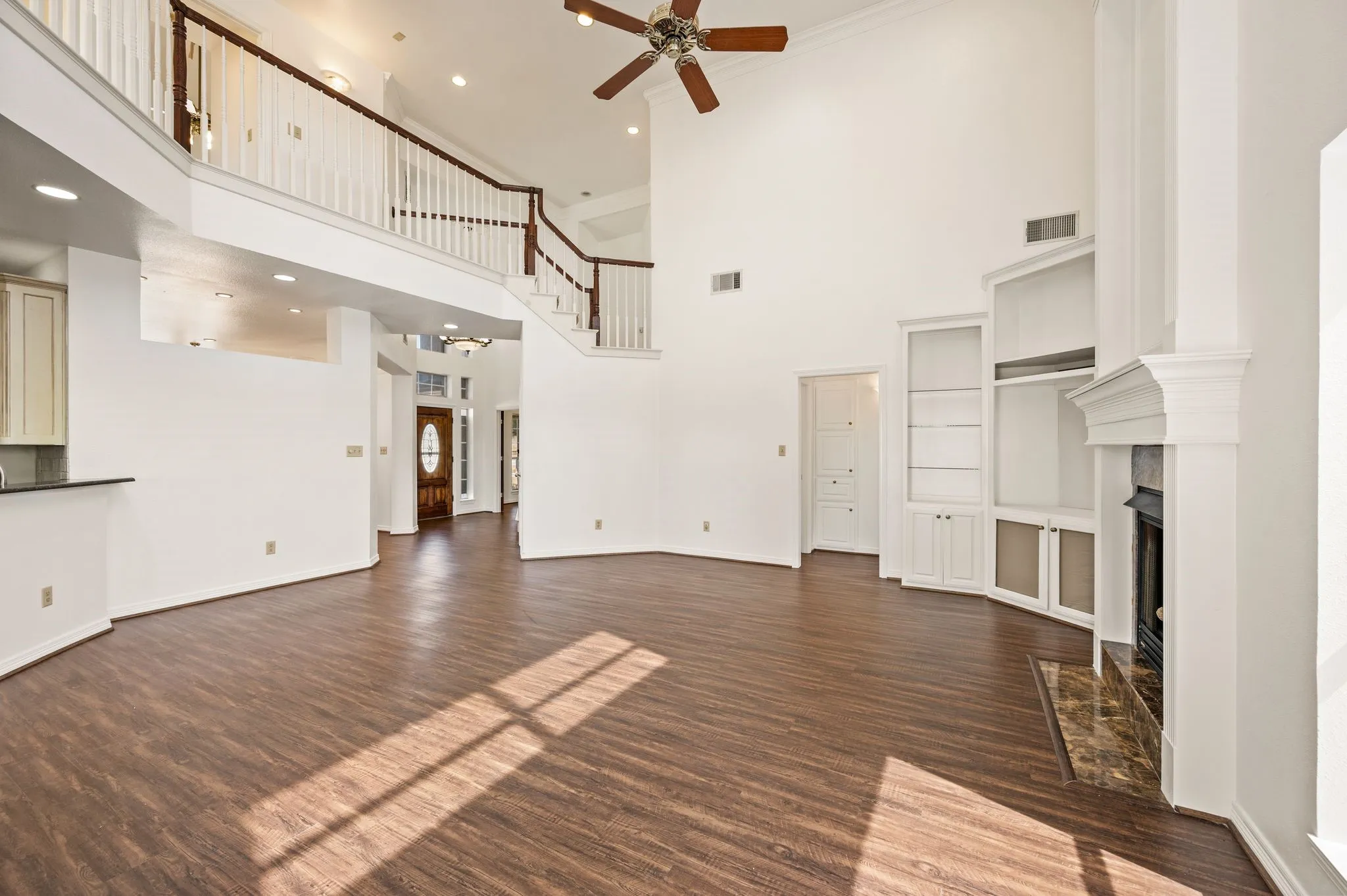 Single Family Residence For Sale in Wise County , 141 Blue Sky Drive, Decatur, Texas 76234, 4 Bedroom, 3 Bathroom, 2 Garage spaces, 3,829 Sqft, built in 2000, mls#21397331, Real Estate Agent in Decatur, Homes For Sale in Wise county, Homes For Sale in Decatur, Realtor in Decatur Texas, Real Estate Brokerage Independent Realty Texas, Luminita Cordes Realtor
